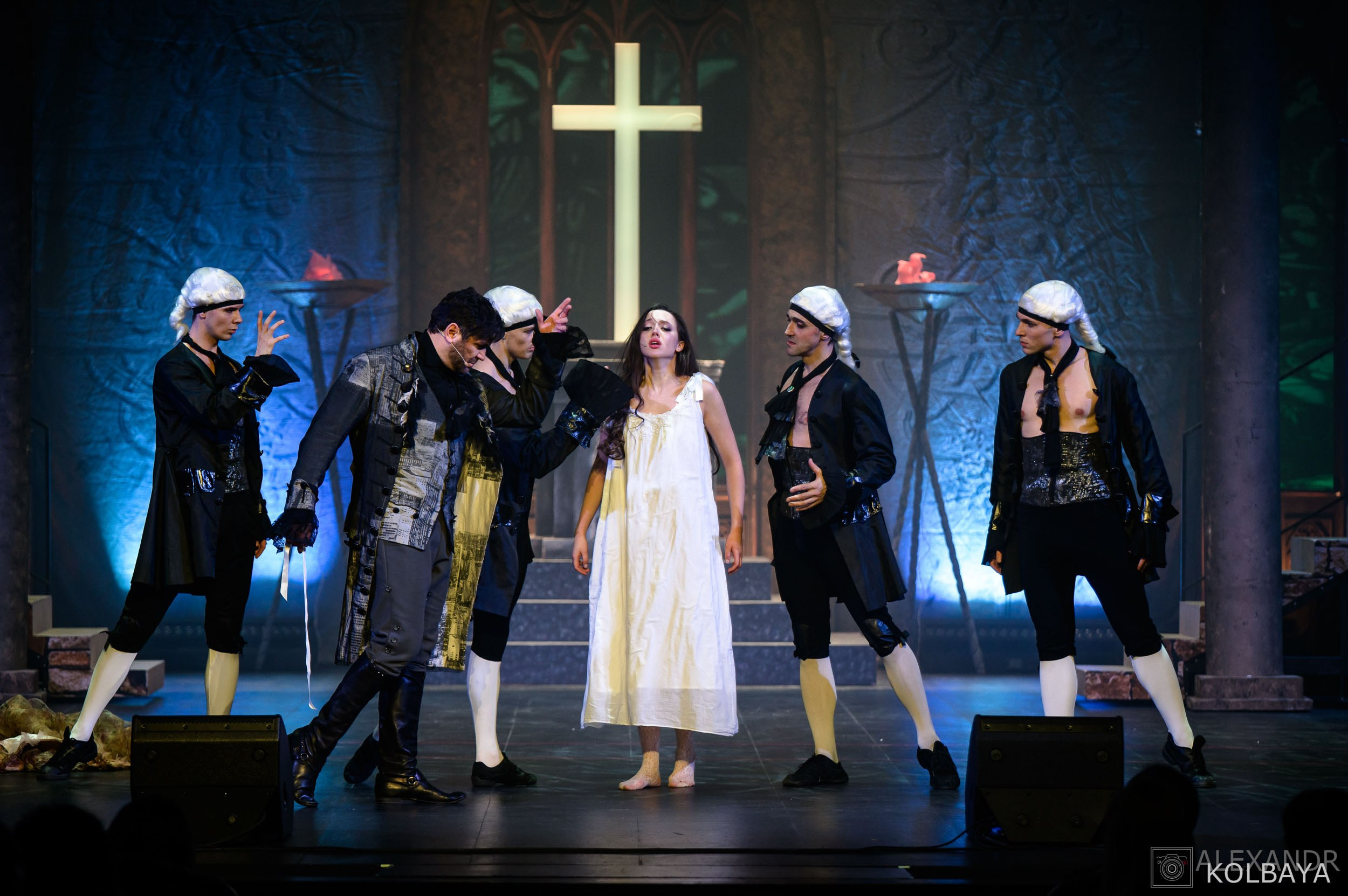 Опасные связи. Концертный и театральный репортажный фотограф в Москве Александр Колбая