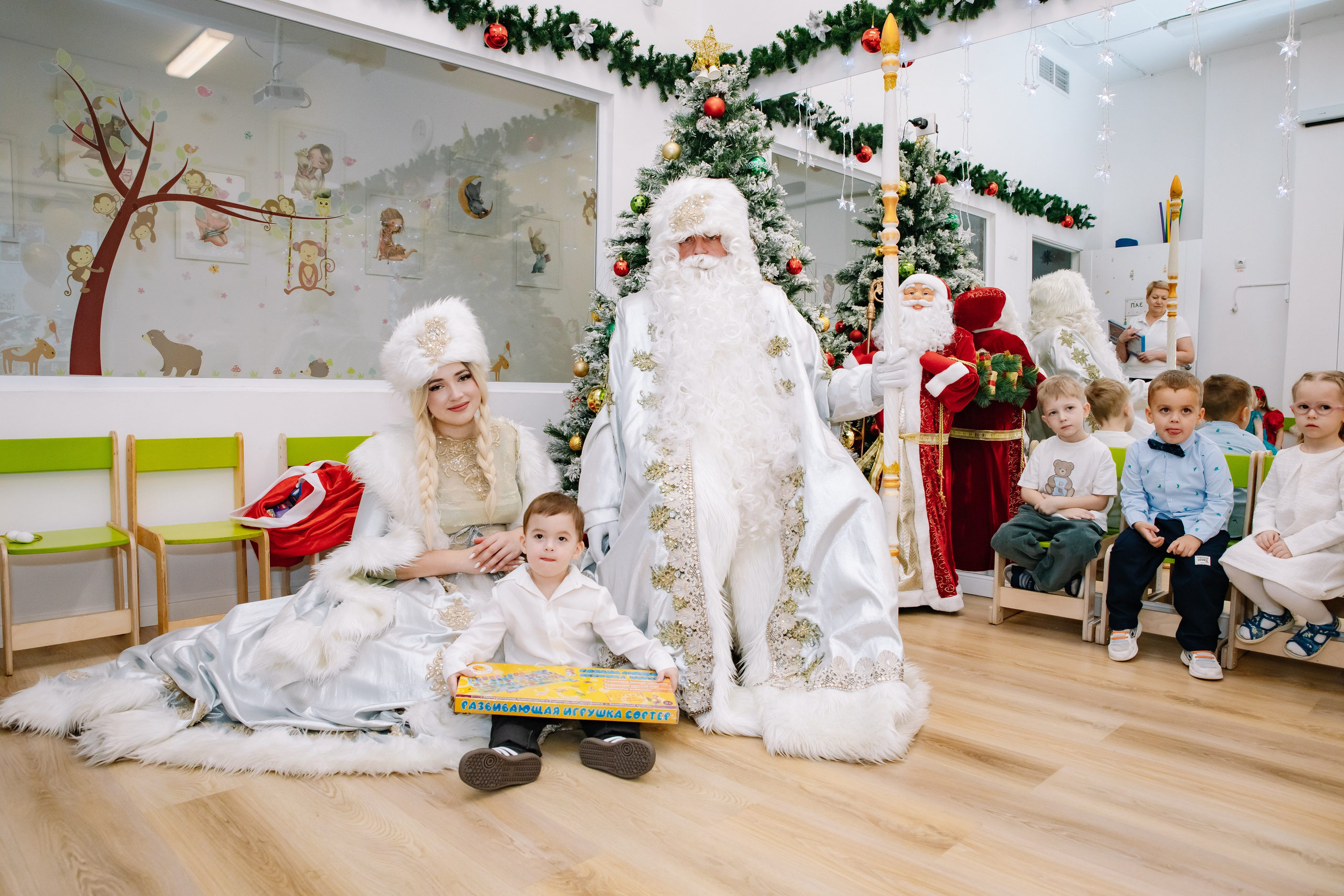 Новогодний утренник в саду Пятачок. Фотограф в Москве Яна Полосина