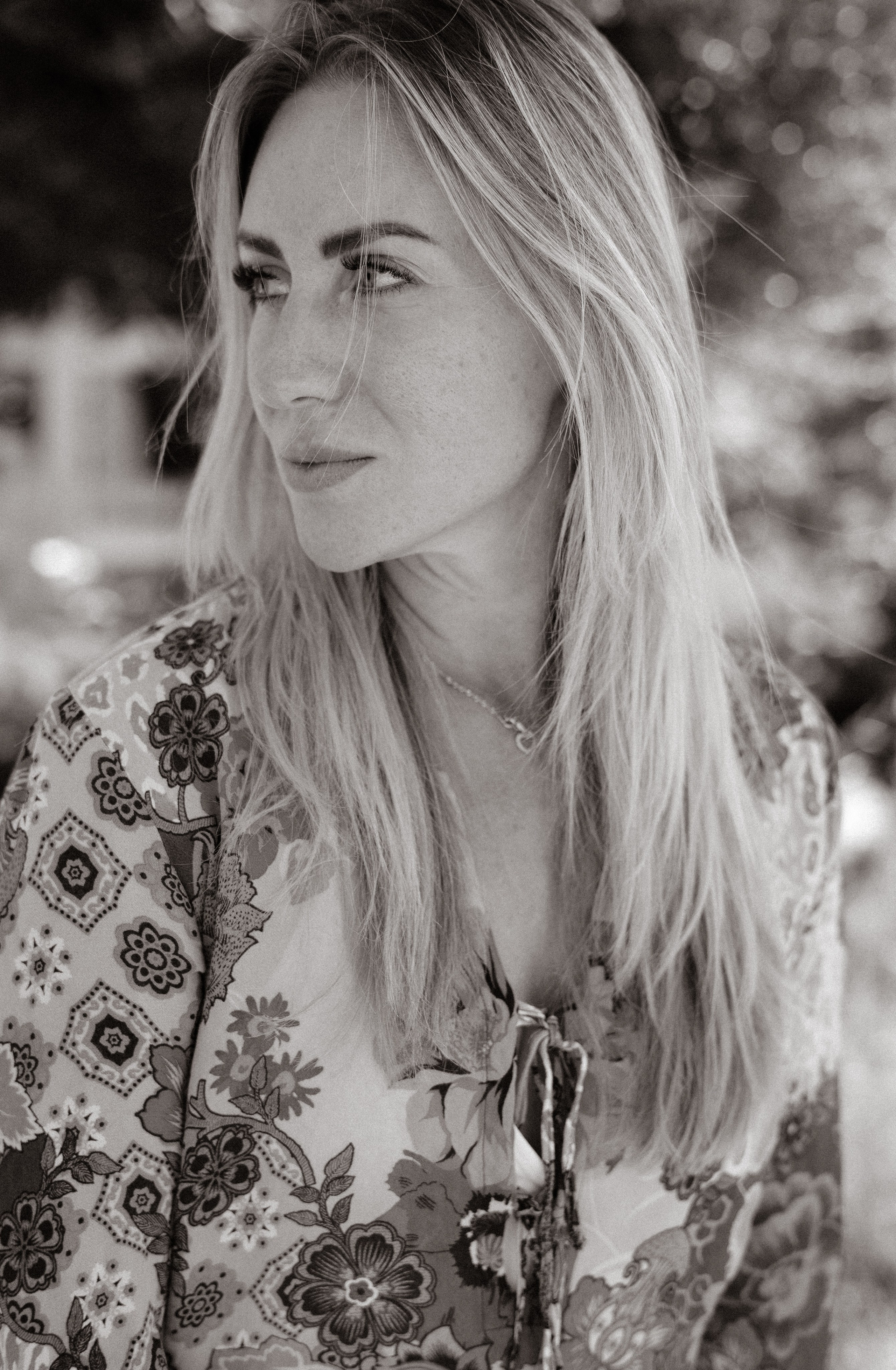 Лето. бассейн. девушки. Портретный и семейный фотограф в Мариуполе, РФ. Даша Жогло