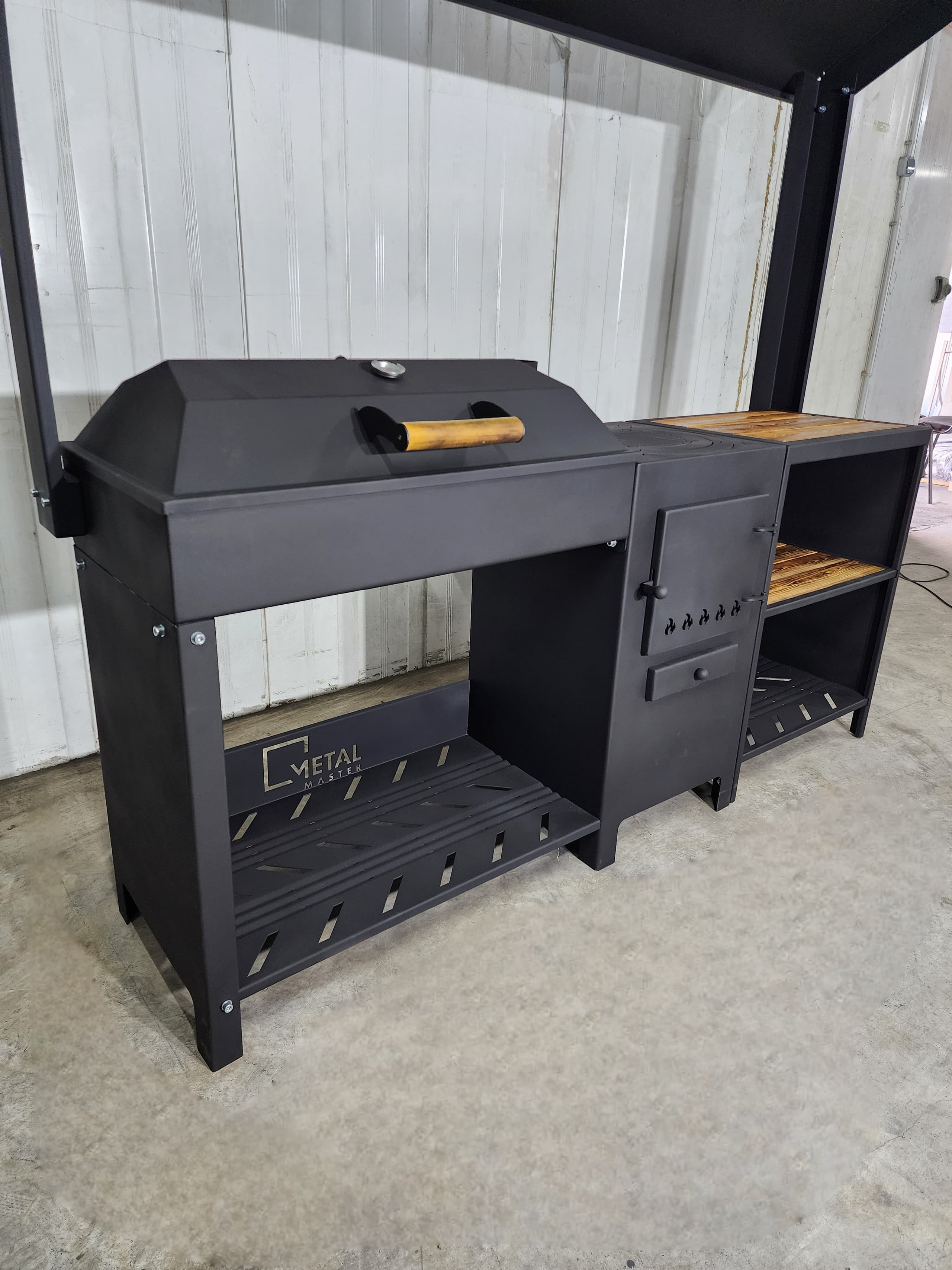 Джета с крышей. Купить / заказать мангал для дома в Краснодаре от производителя «Мангал Мастер»