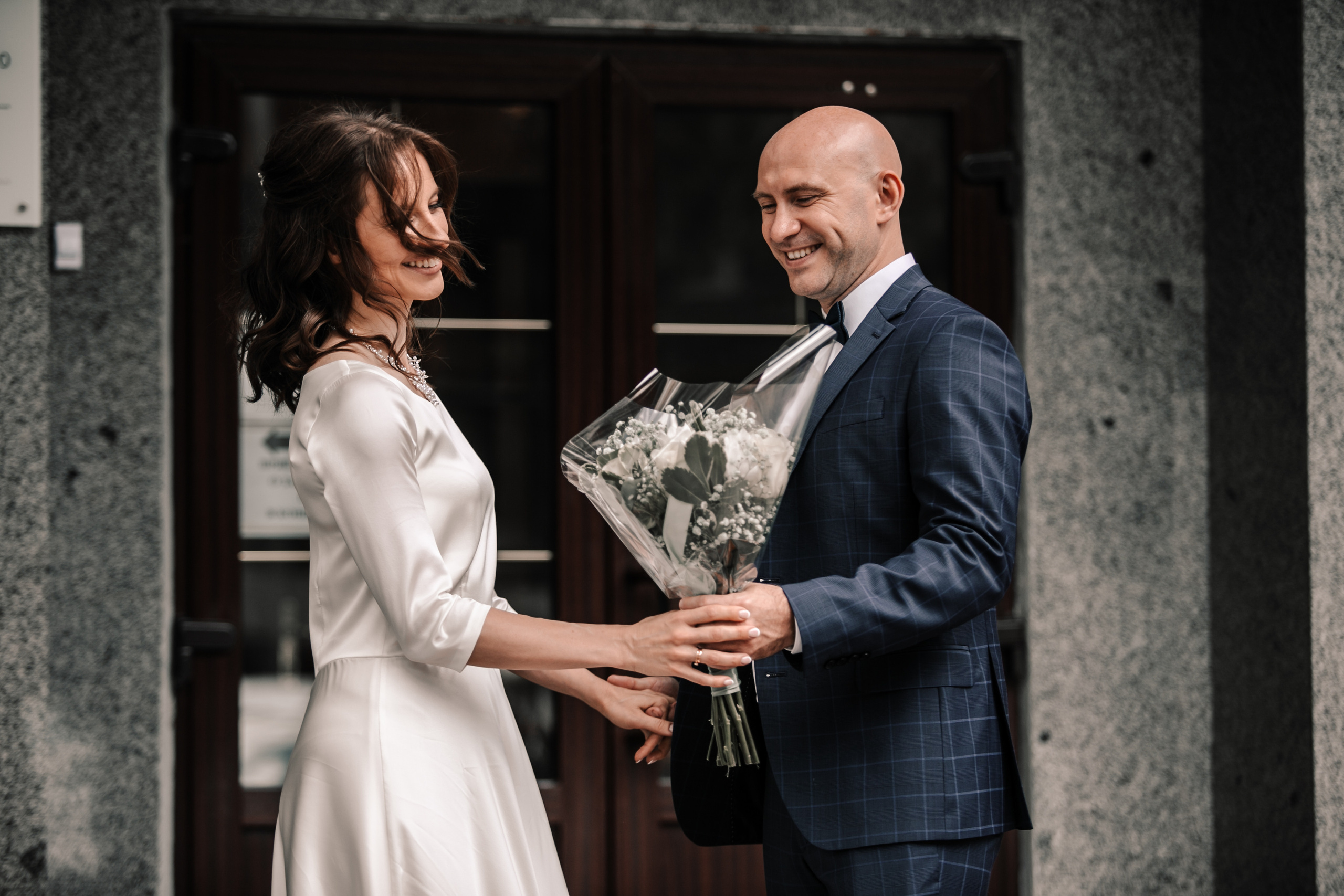 Свадьба в шелке Yu&G. Привет! Меня зовут Александрина, и я фотограф