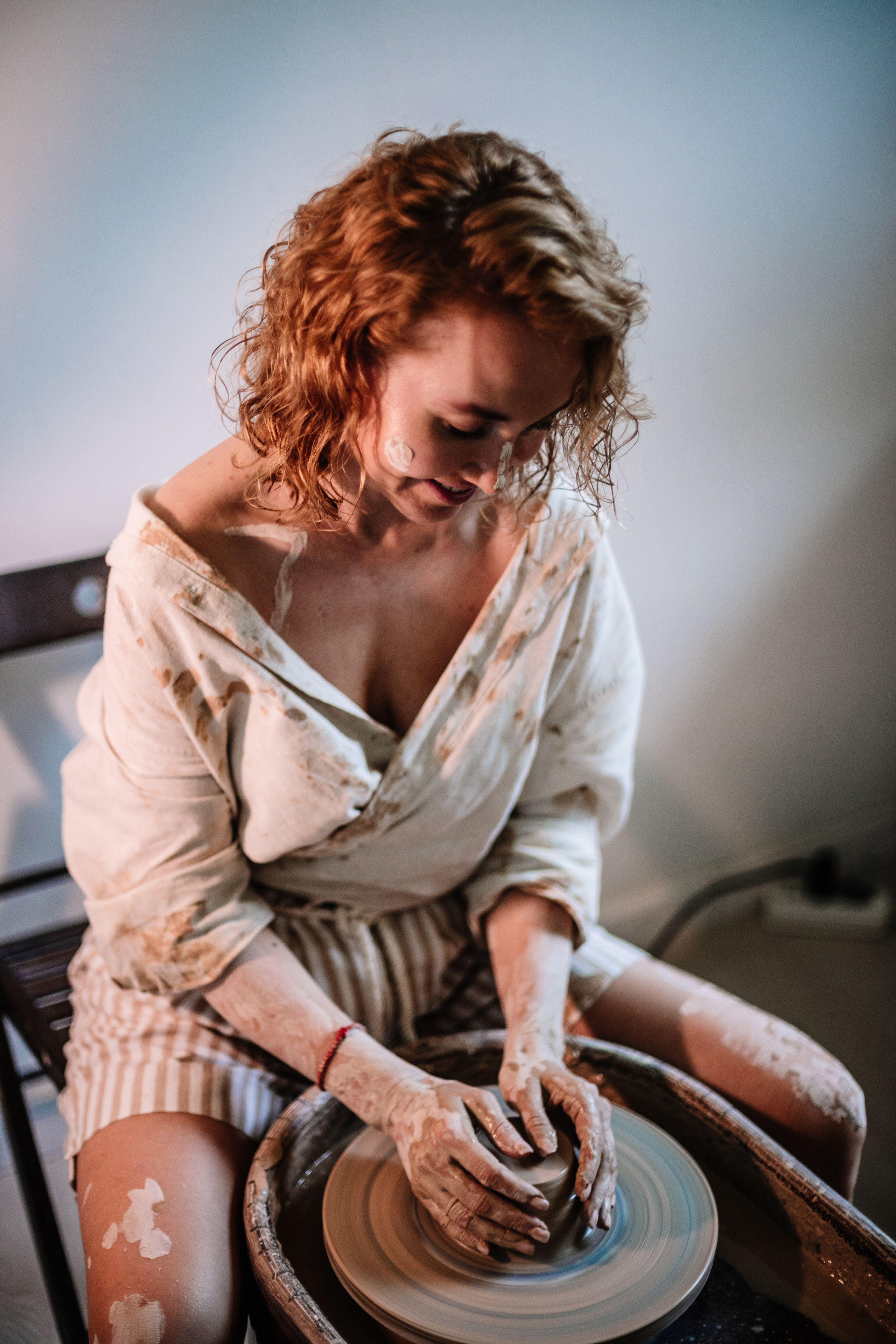 Love story в гончарной. Привет! Меня зовут Александрина, и я фотограф