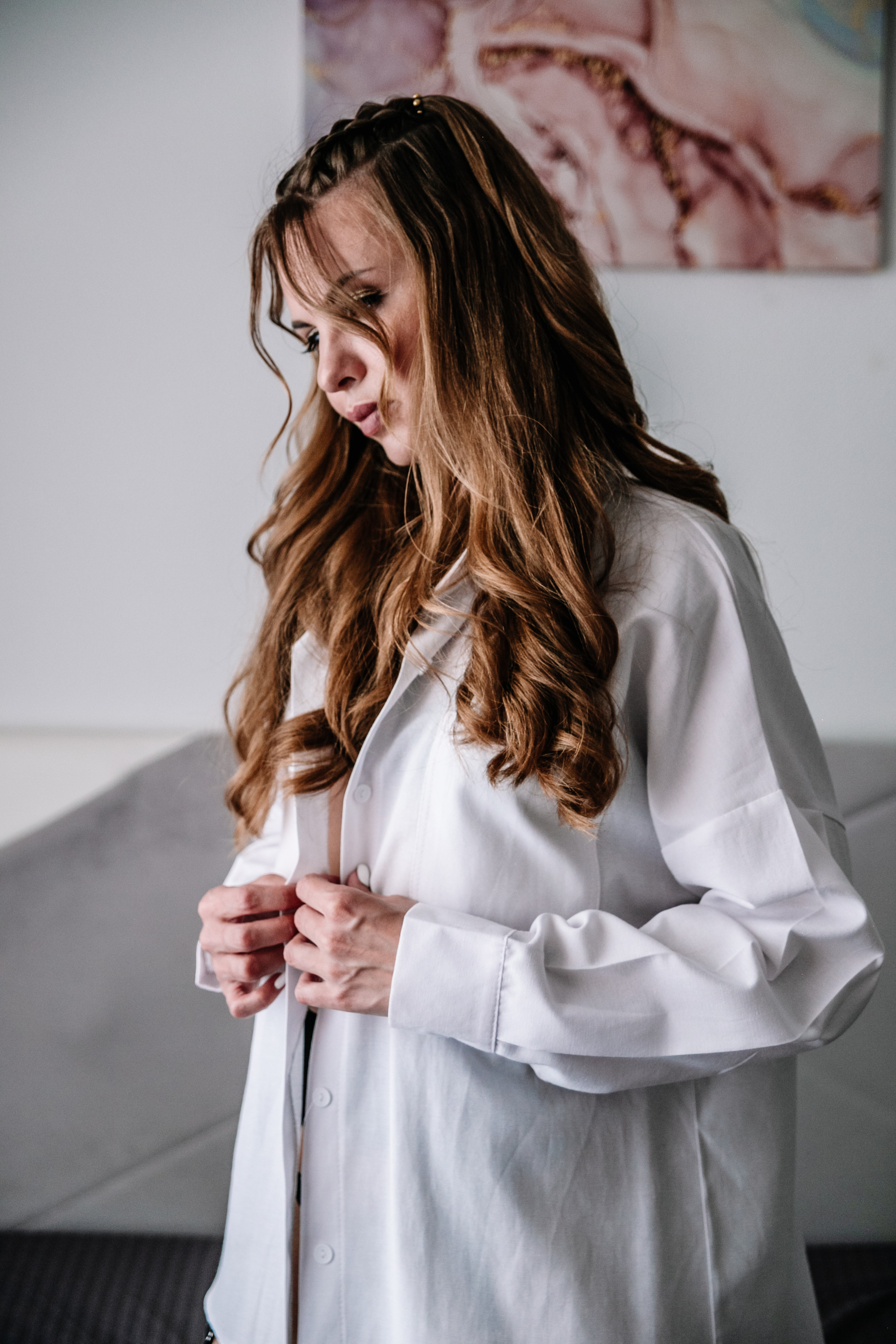 M. Привет! Меня зовут Александрина, и я фотограф