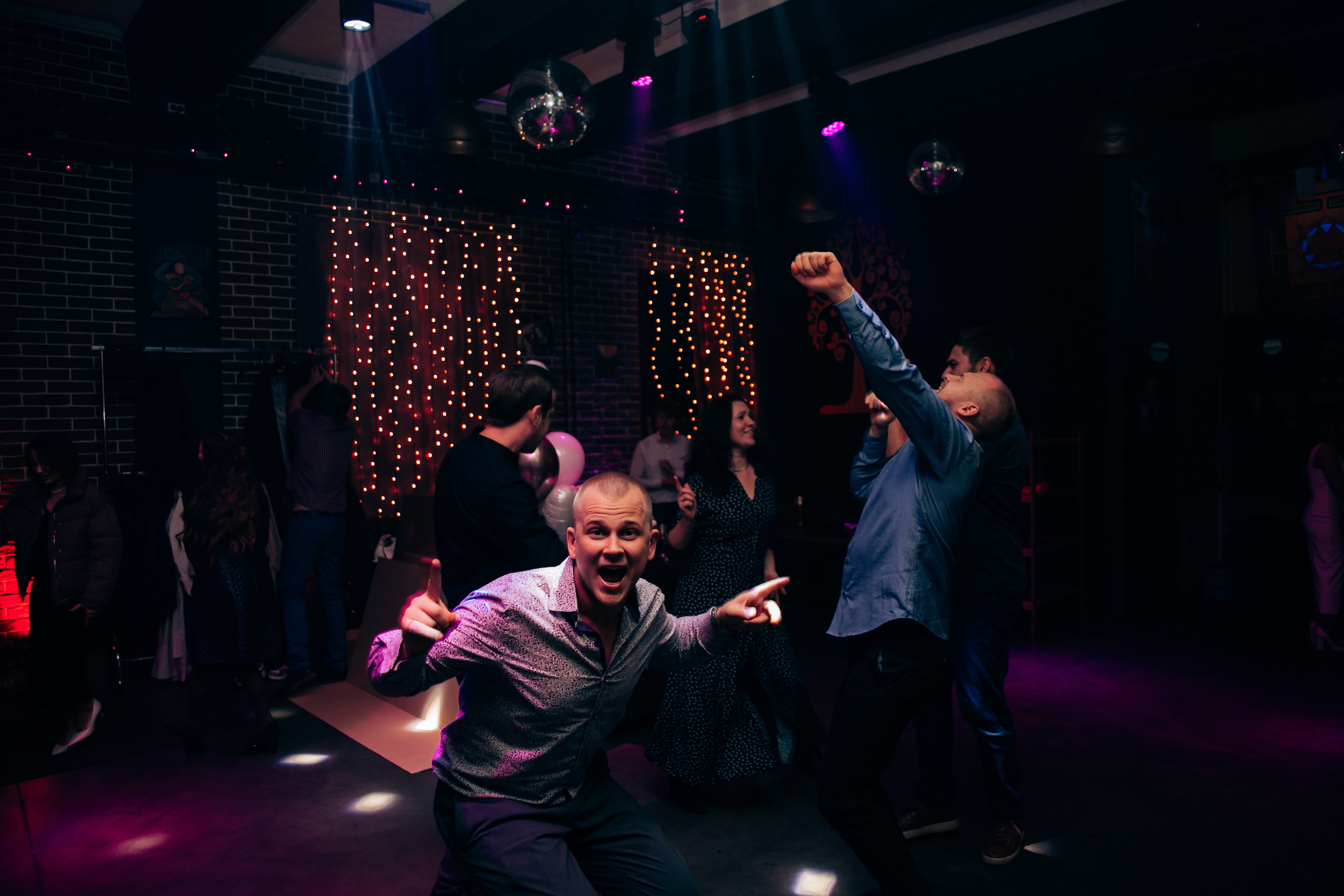 Вечеринка K&M. Привет! Меня зовут Александрина, и я фотограф