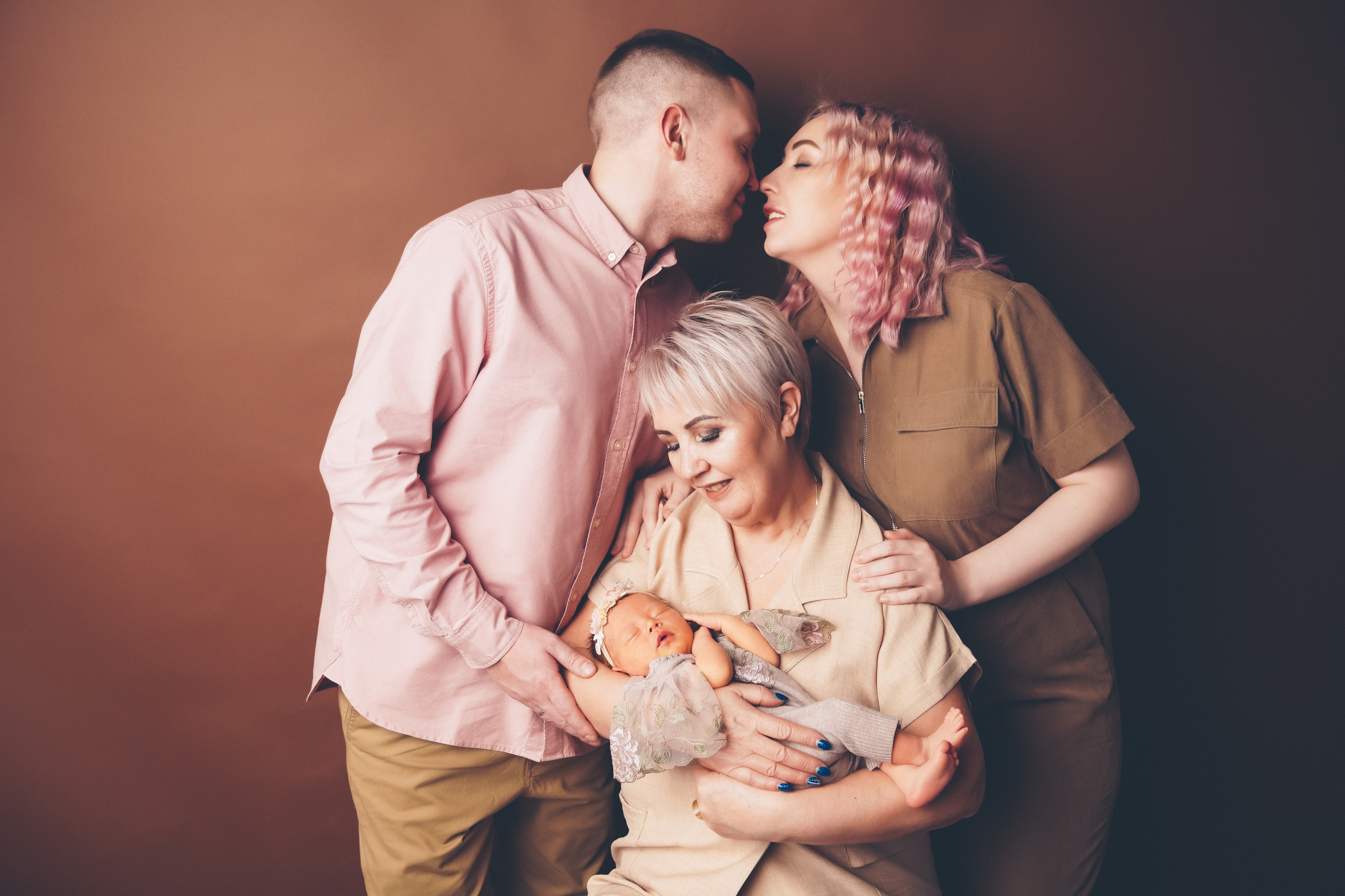 Newborn с 2015. Фотограф новорожденных. Семейный и детский фотограф в городе Сургуте