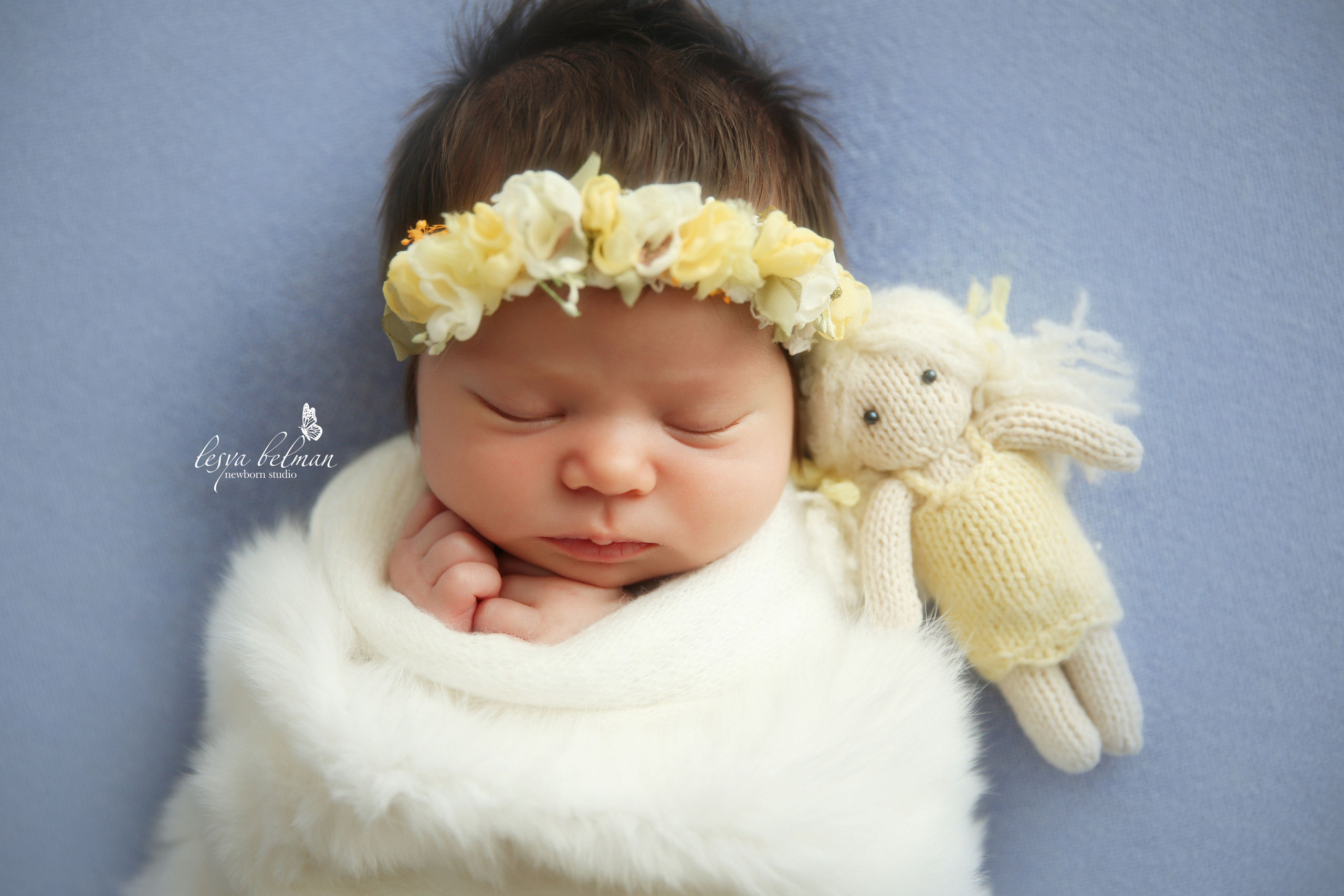 Newborm начало. Фотограф новорожденных. Семейный и детский фотограф в городе Сургуте