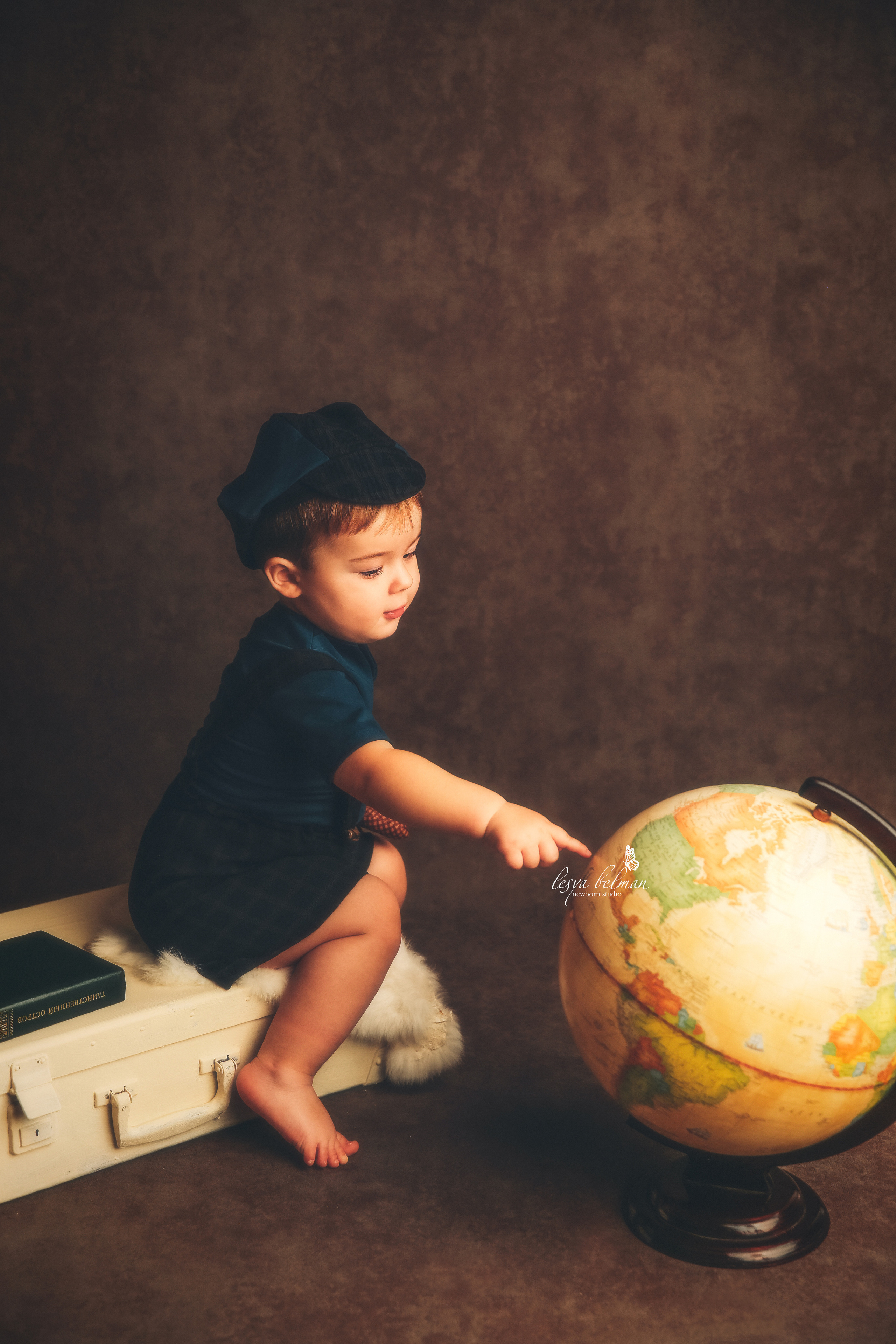 Эпоха Возрождения. Фотограф новорожденных. Семейный и детский фотограф в городе Сургуте