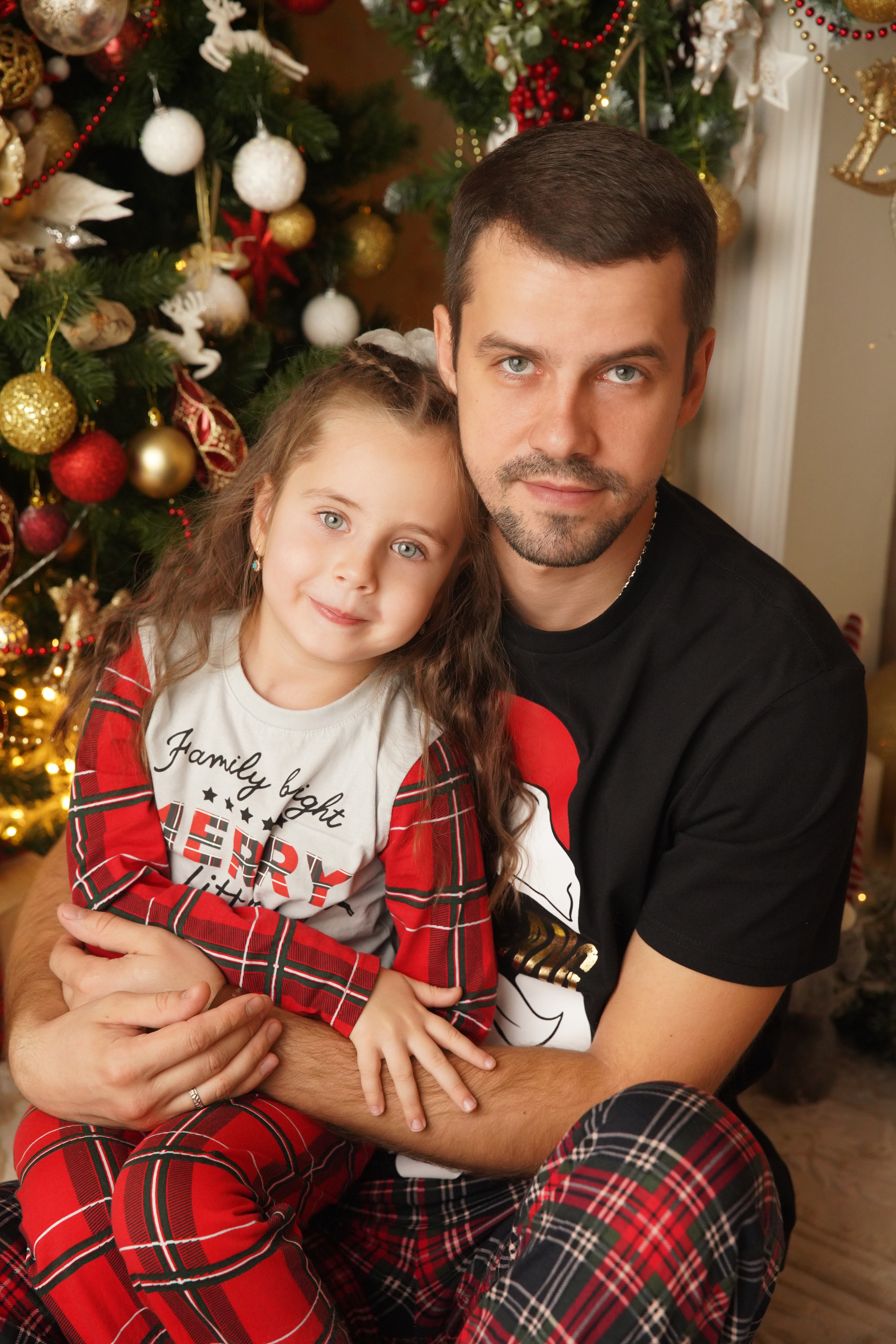 Новогодняя фотосессия. Фотограф новорожденных. Семейный и детский фотограф в городе Сургуте