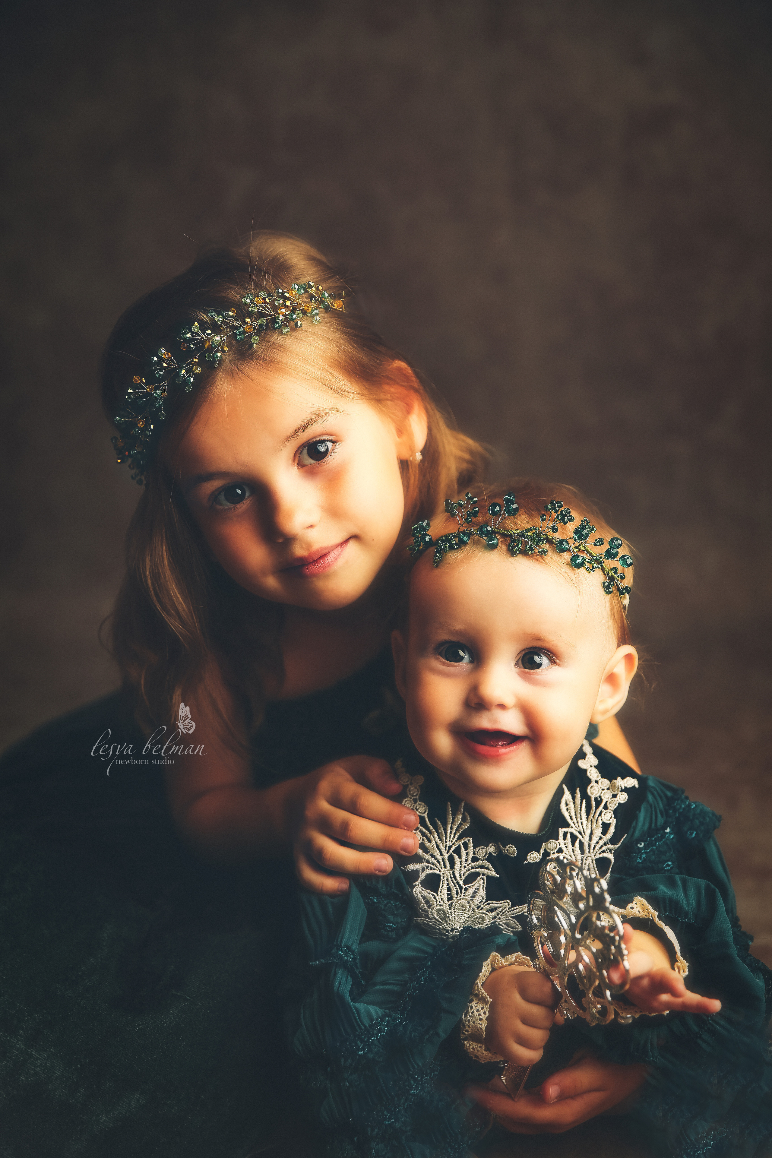 Эпоха Возрождения. Фотограф новорожденных. Семейный и детский фотограф в городе Сургуте