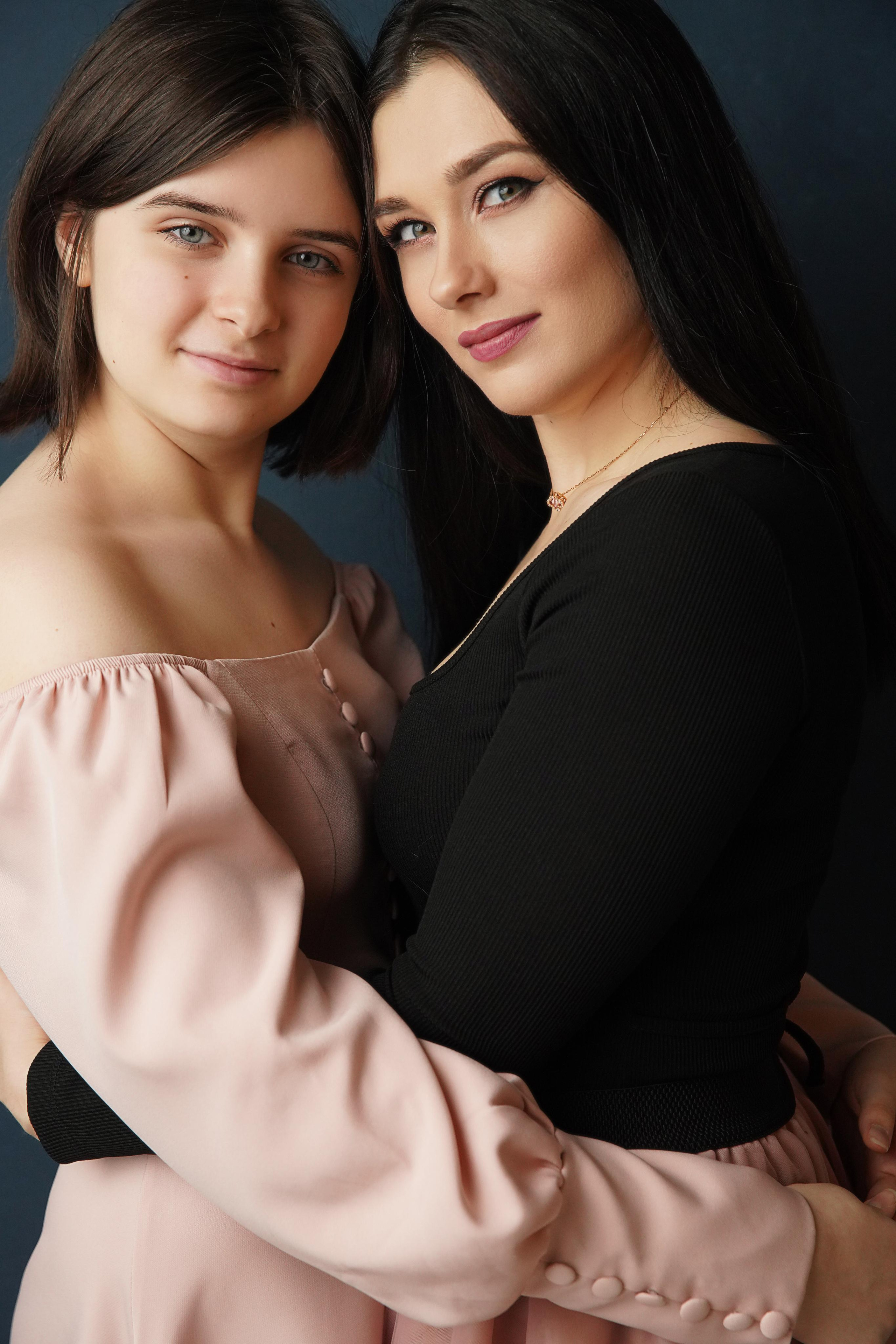 Портретная фотосессия. Фотограф новорожденных. Семейный и детский фотограф в городе Сургуте