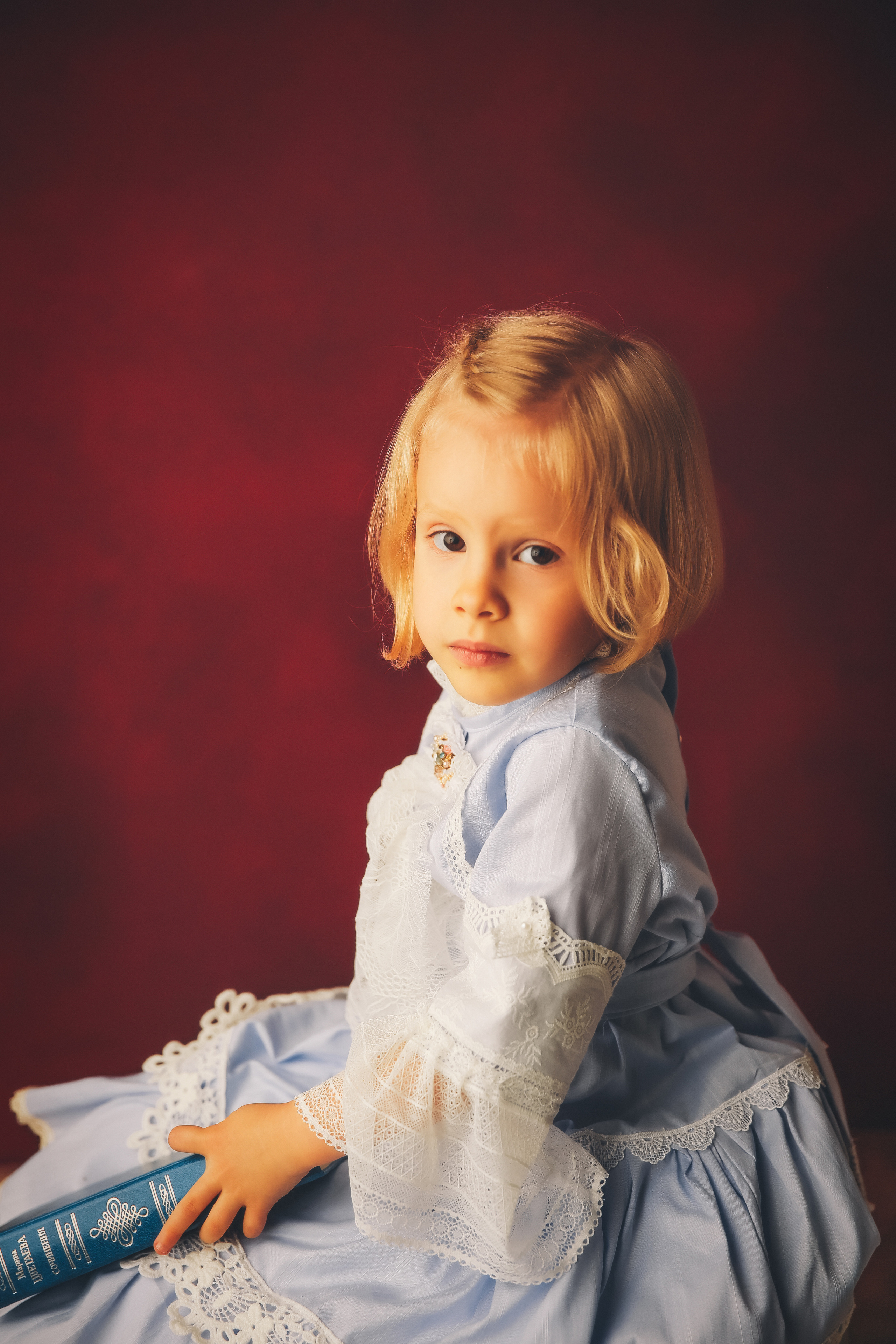 Эпоха Возрождения. Фотограф новорожденных. Семейный и детский фотограф в городе Сургуте