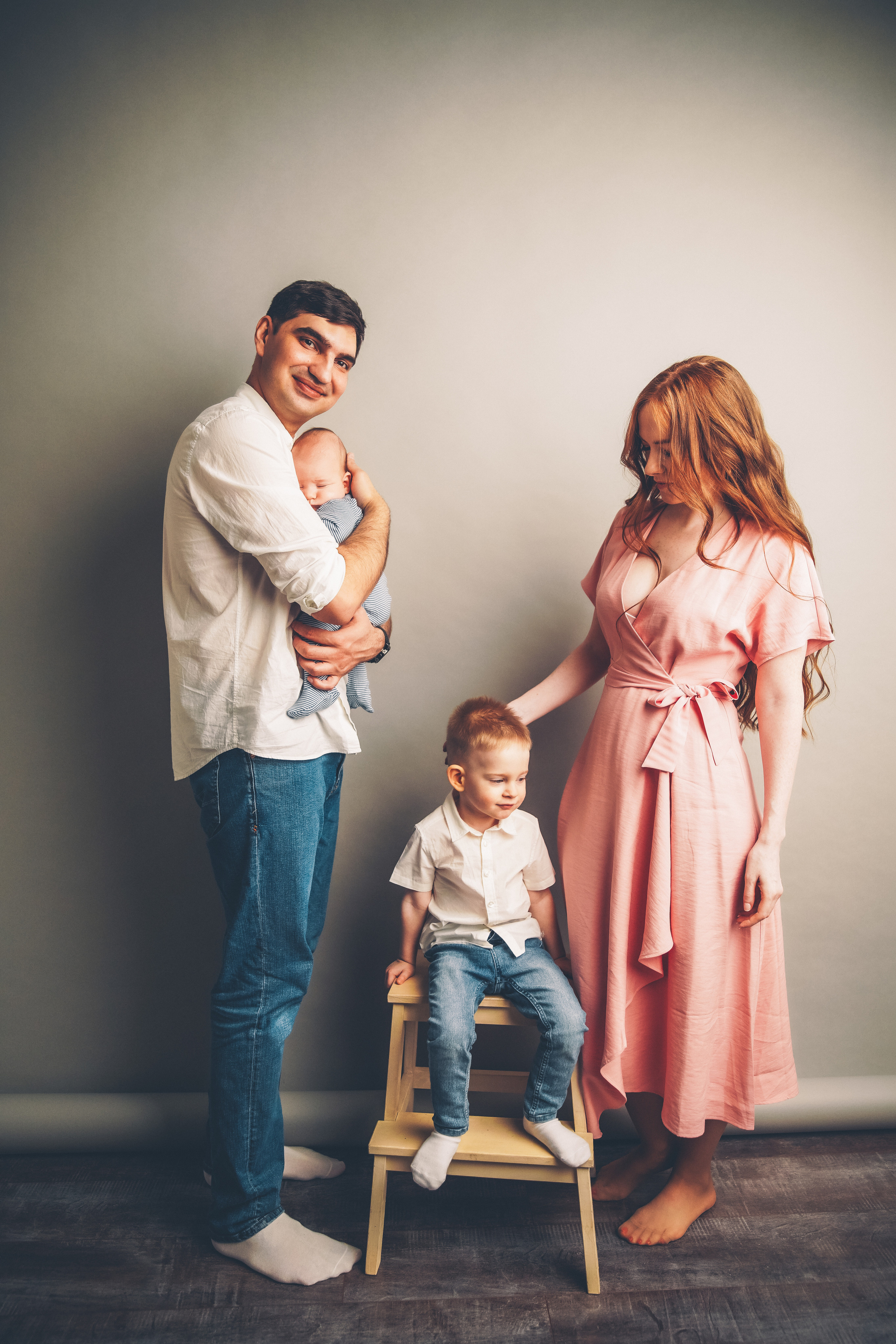 Family Portrait 2021. Фотограф новорожденных. Семейный и детский фотограф в городе Сургуте