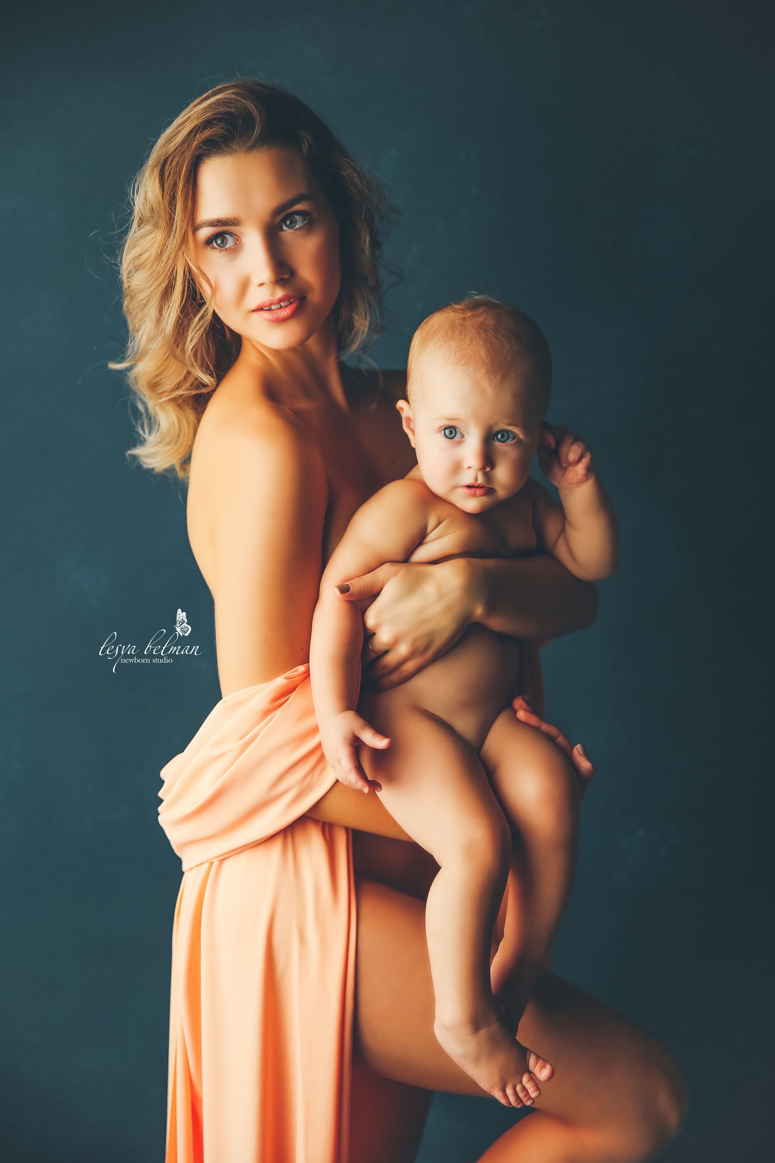 ArtNude. Фотограф новорожденных. Семейный и детский фотограф в городе Сургуте