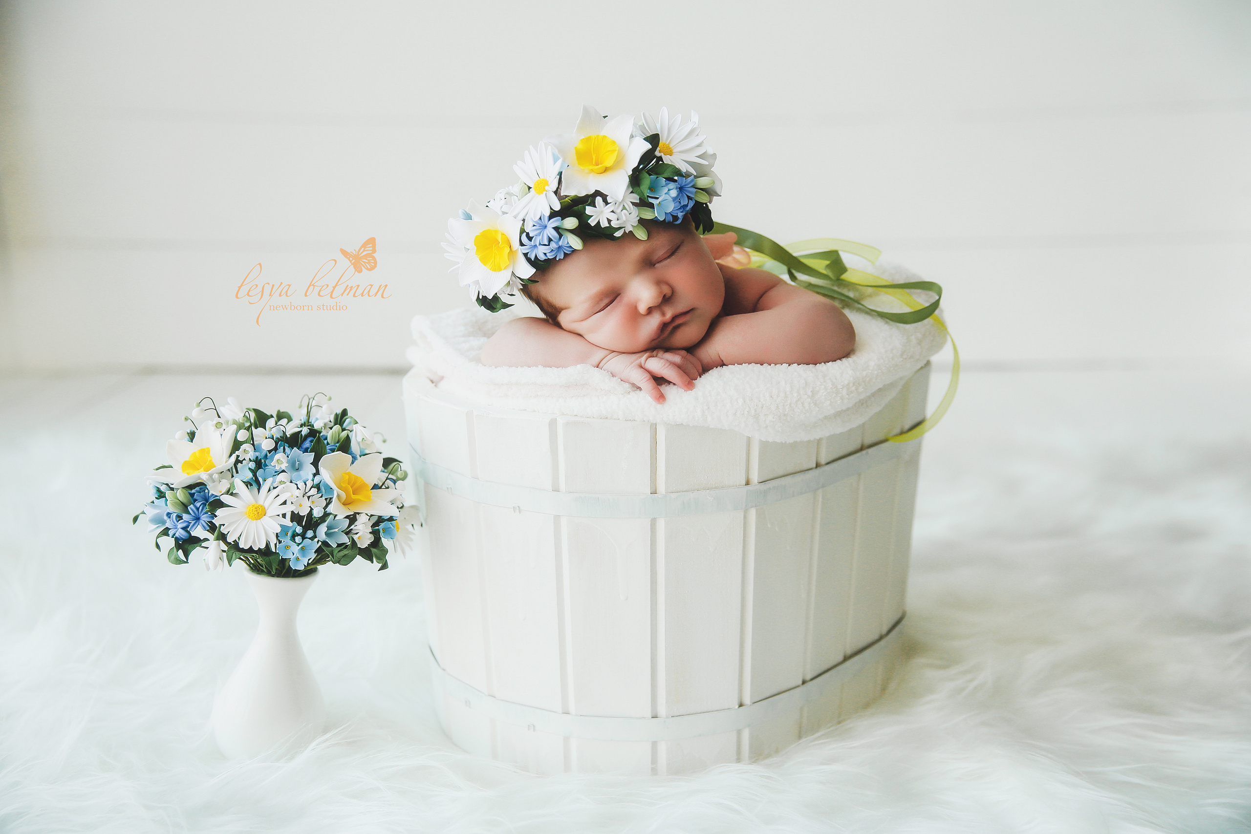 Newborm начало. Фотограф новорожденных. Семейный и детский фотограф в городе Сургуте
