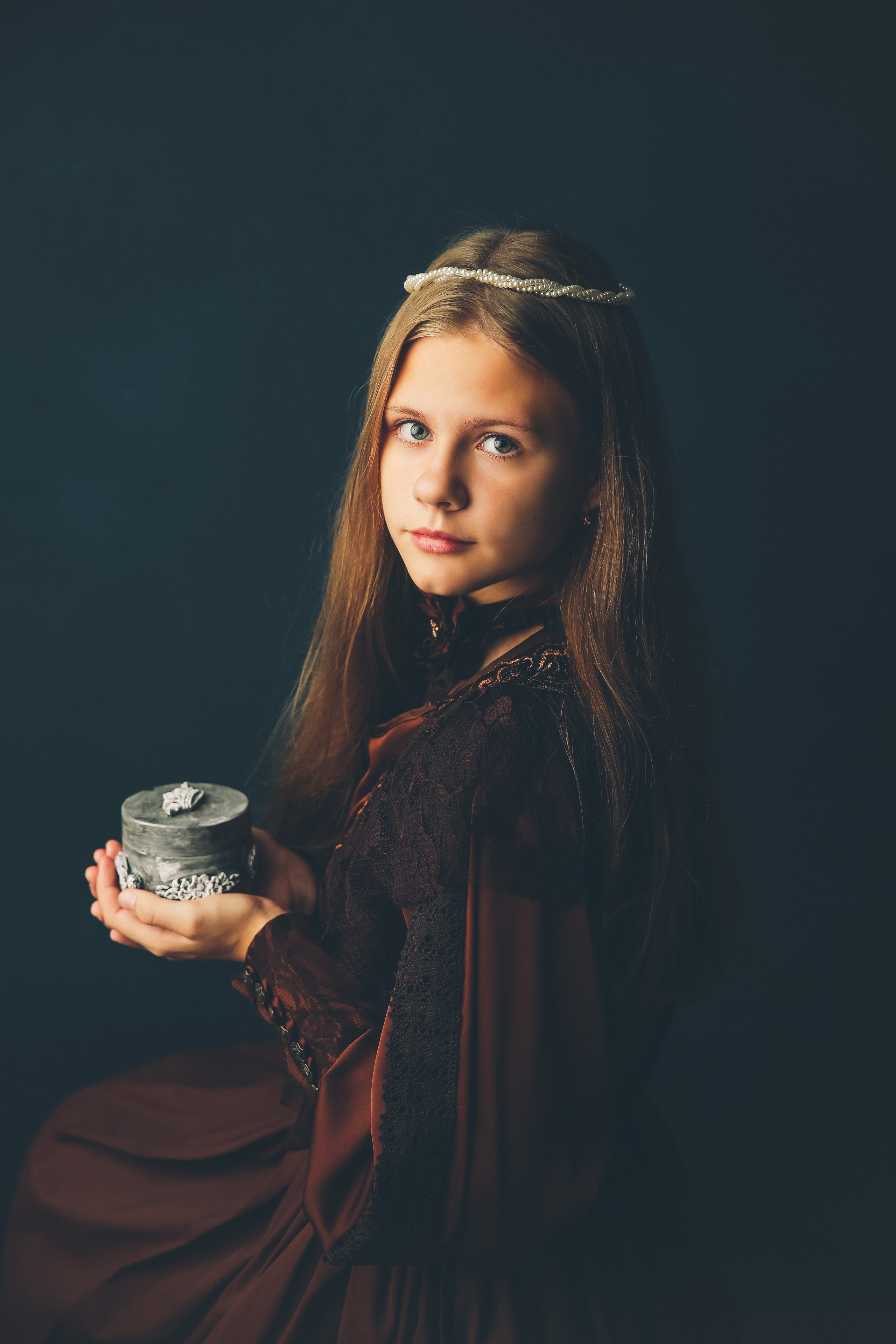 Эпоха Возрождения. Фотограф новорожденных. Семейный и детский фотограф в городе Сургуте