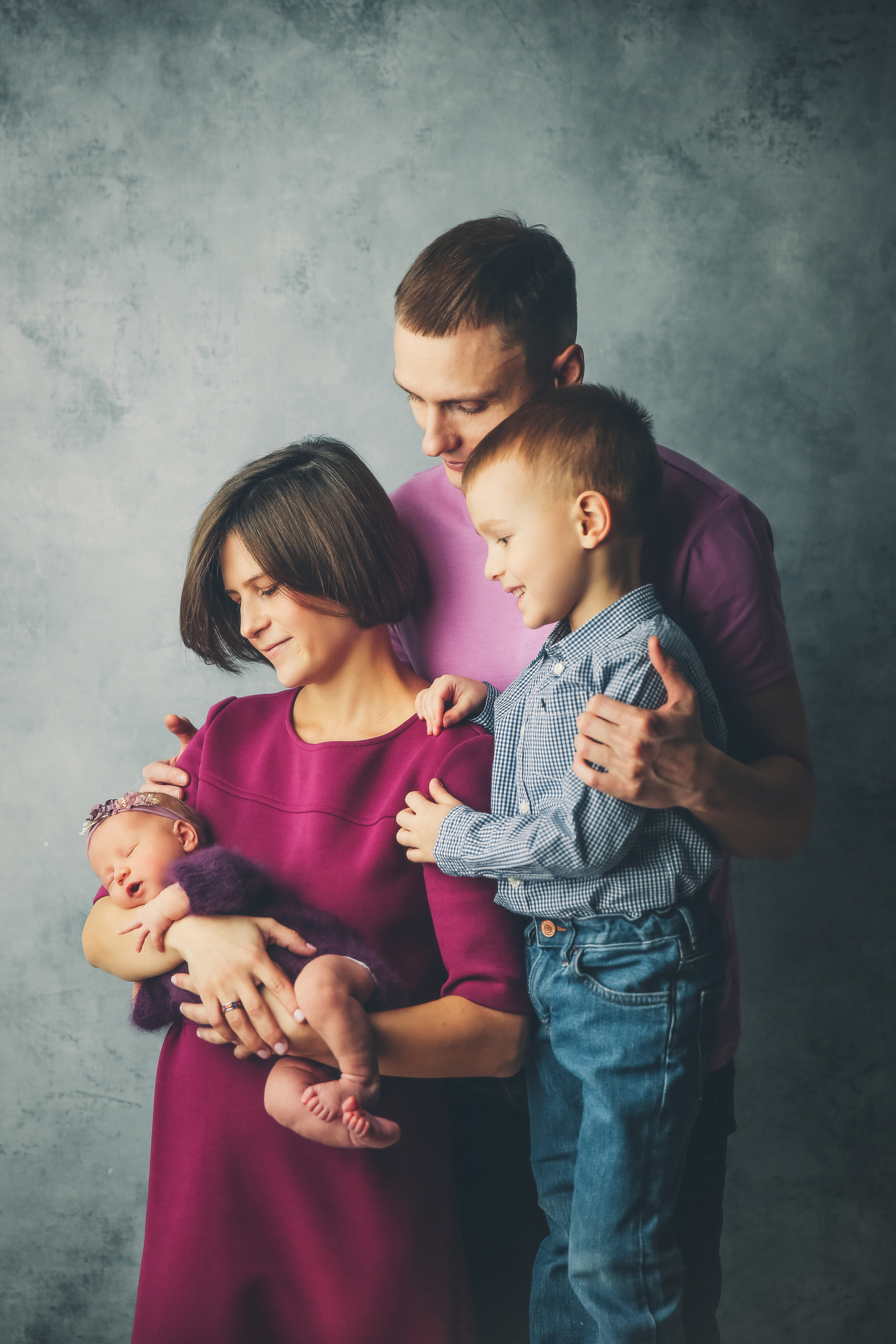 Newborn с 2015. Фотограф новорожденных. Семейный и детский фотограф в городе Сургуте