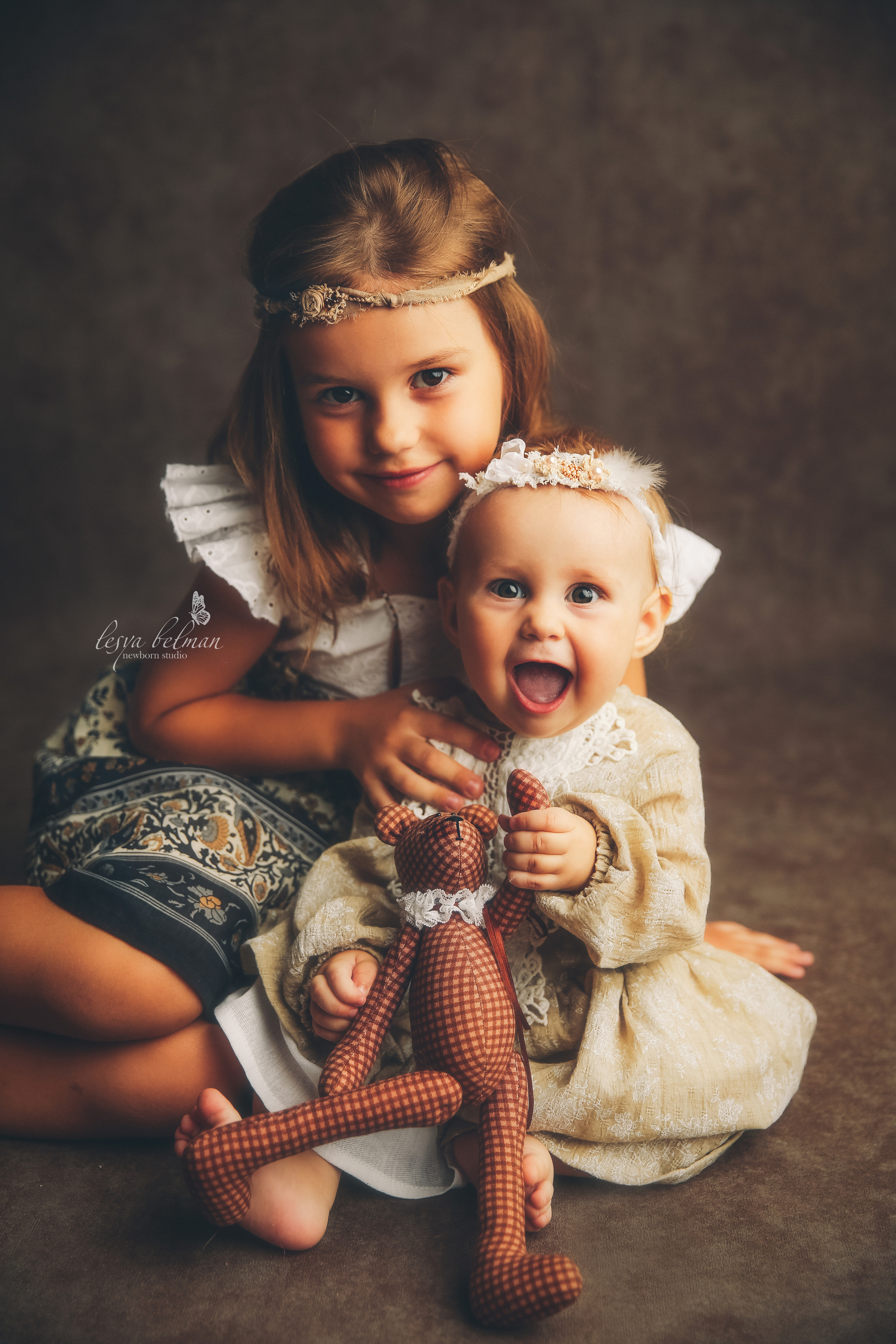 Эпоха Возрождения. Фотограф новорожденных. Семейный и детский фотограф в городе Сургуте