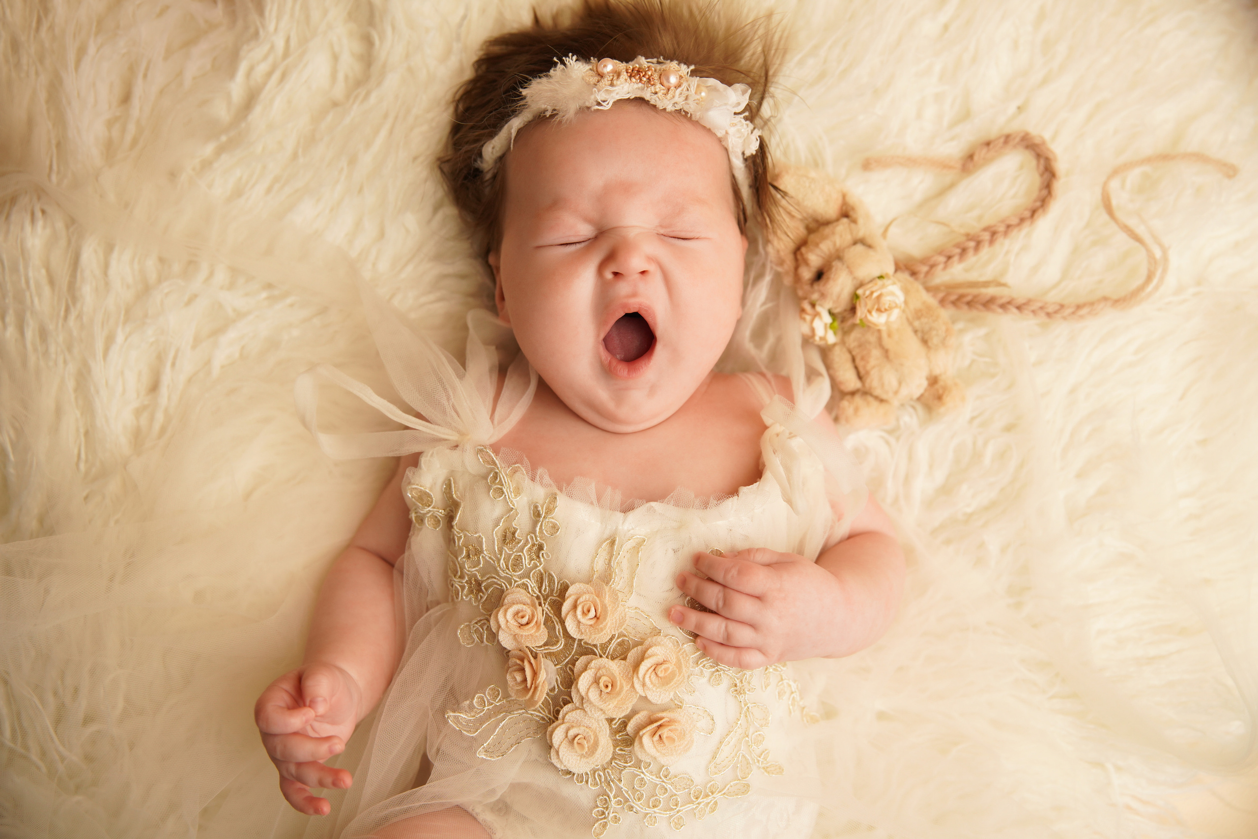 Девочки 2022. Фотограф новорожденных. Семейный и детский фотограф в городе Сургуте