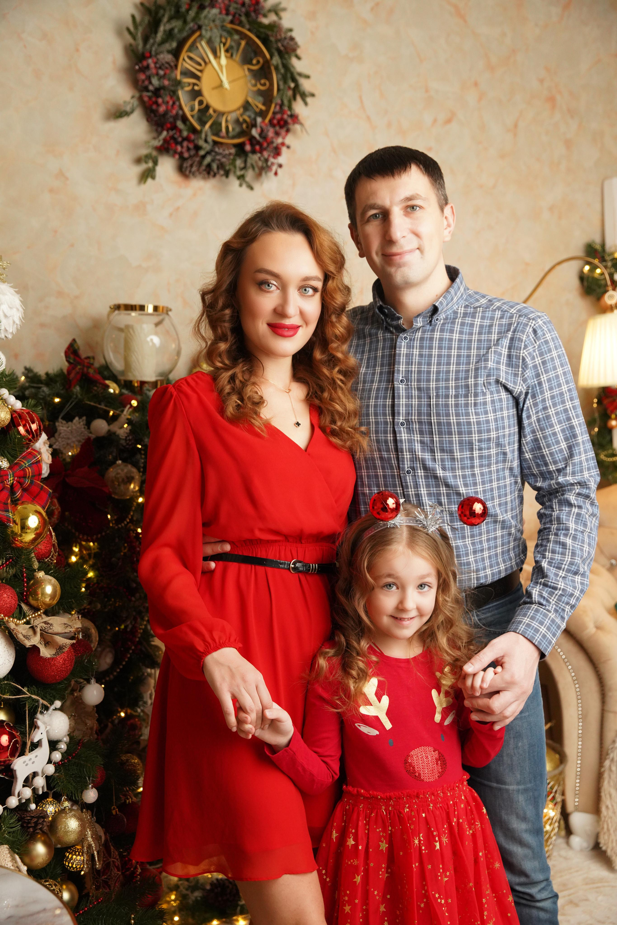 Новогодняя фотосессия. Фотограф новорожденных. Семейный и детский фотограф в городе Сургуте