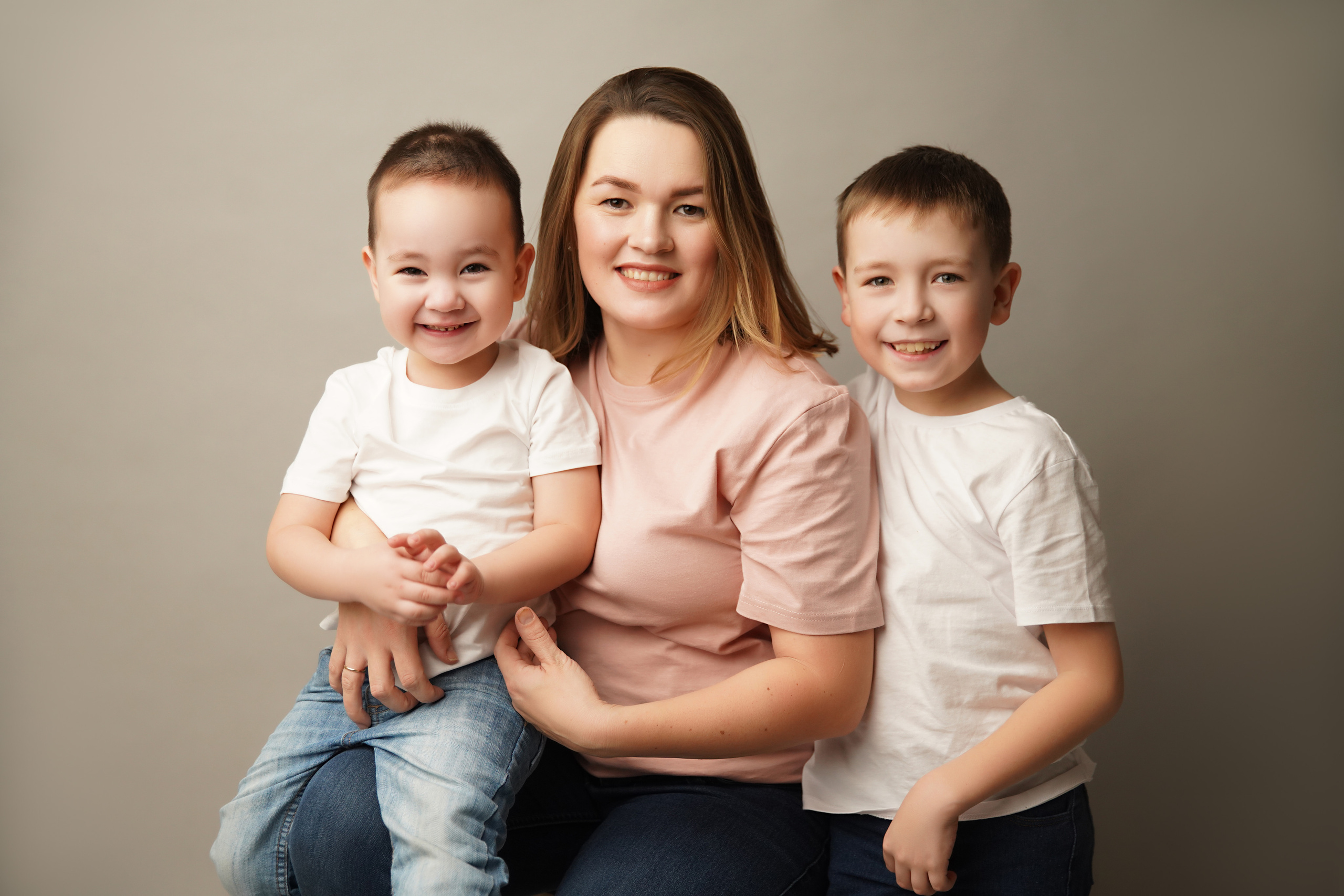 Портретная фотосессия. Фотограф новорожденных. Семейный и детский фотограф в городе Сургуте