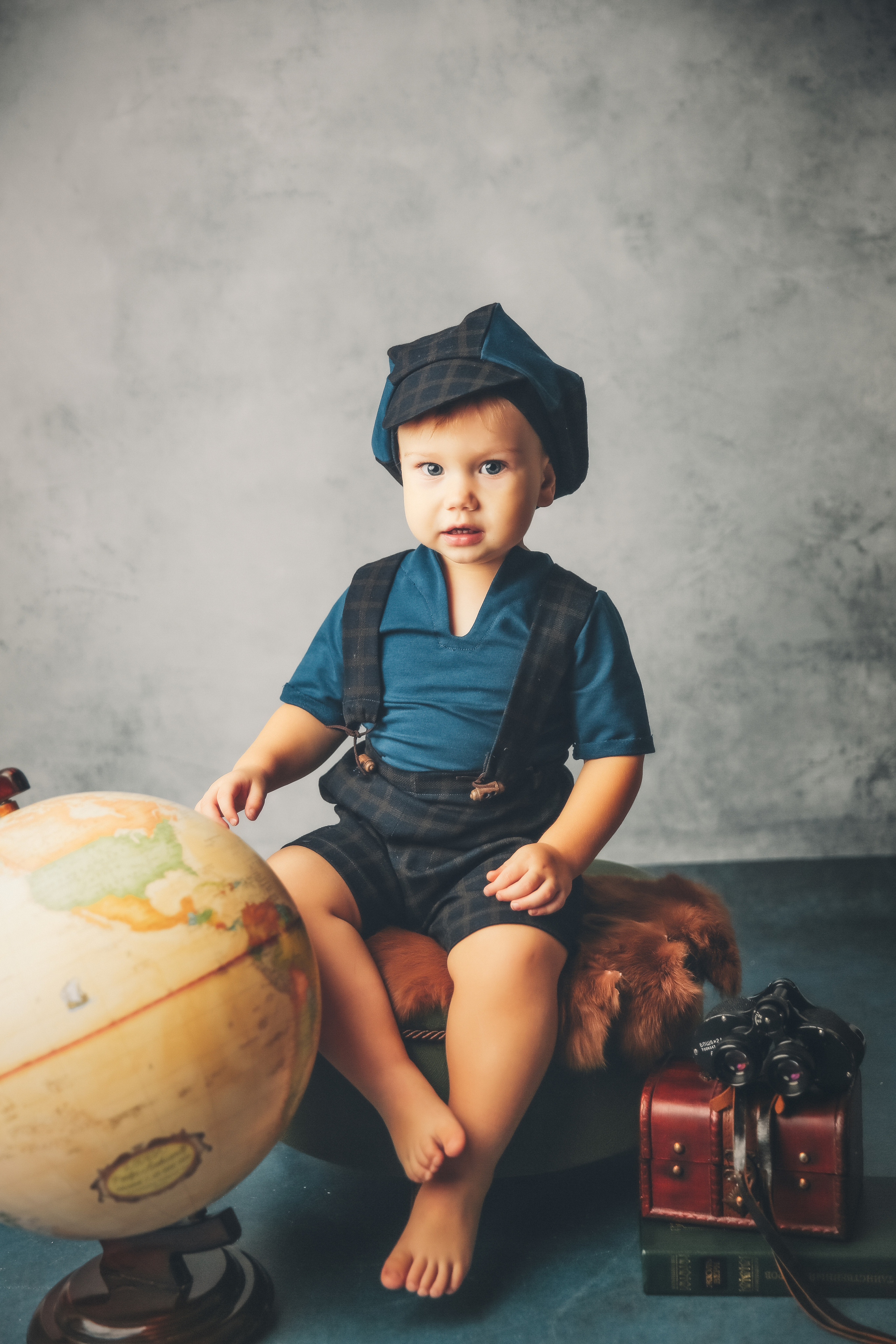 Эпоха Возрождения. Фотограф новорожденных. Семейный и детский фотограф в городе Сургуте