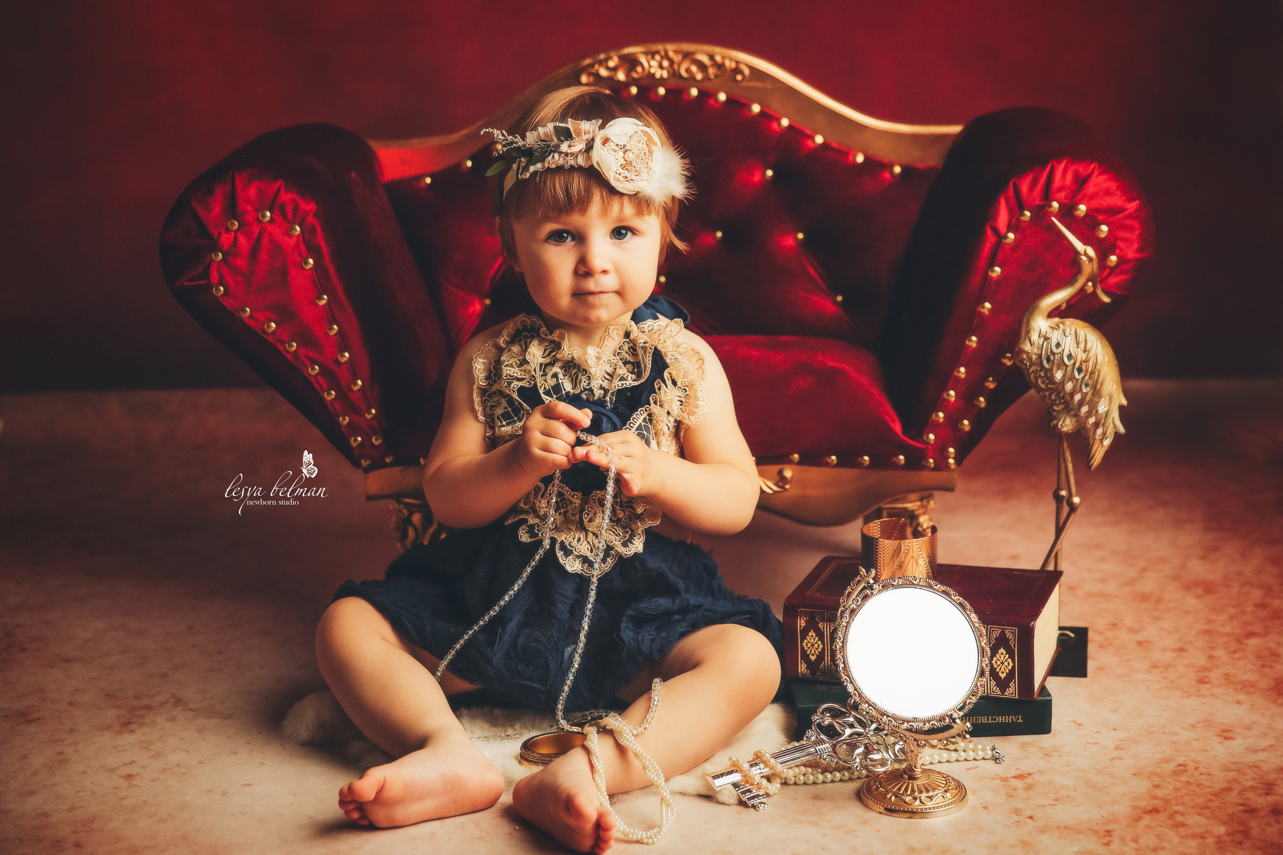 Эпоха Возрождения. Фотограф новорожденных. Семейный и детский фотограф в городе Сургуте