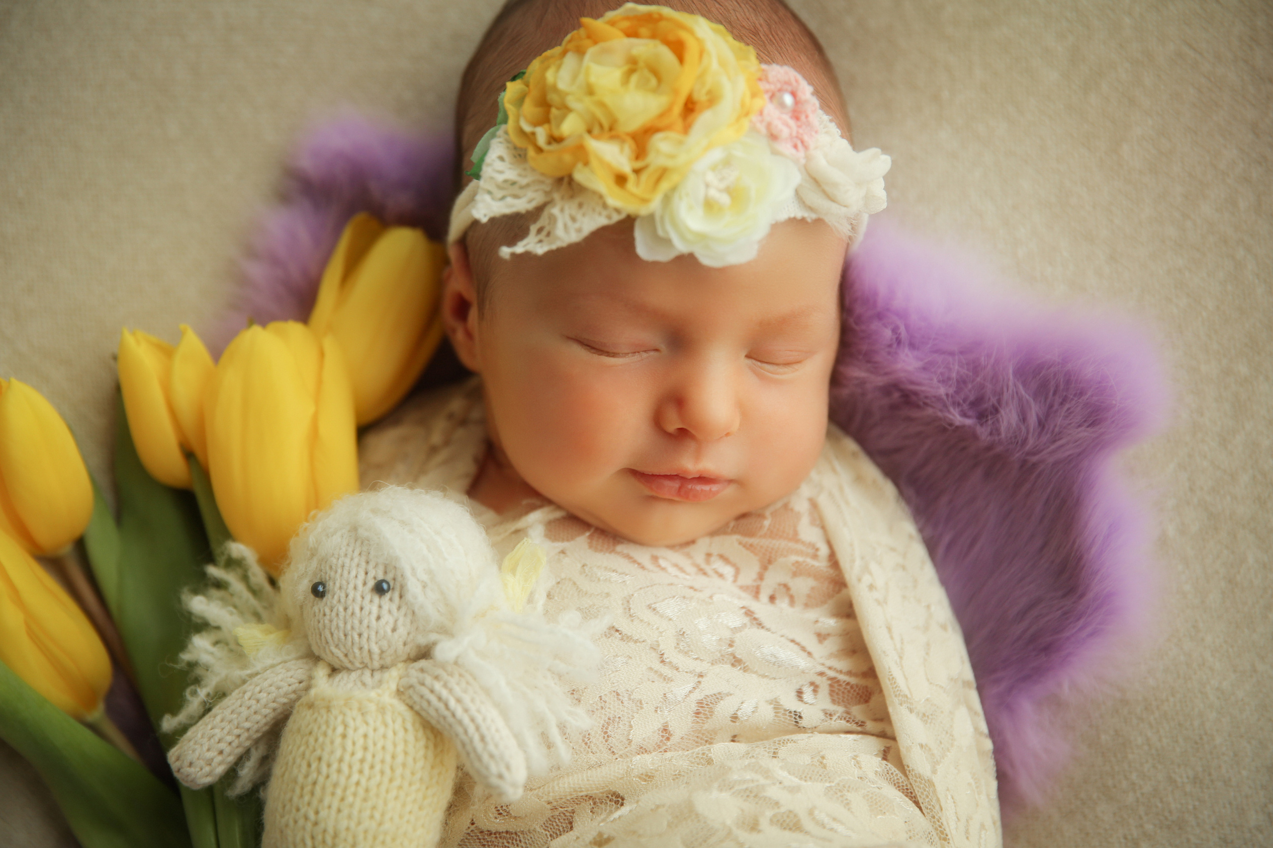 Newborm начало. Фотограф новорожденных. Семейный и детский фотограф в городе Сургуте