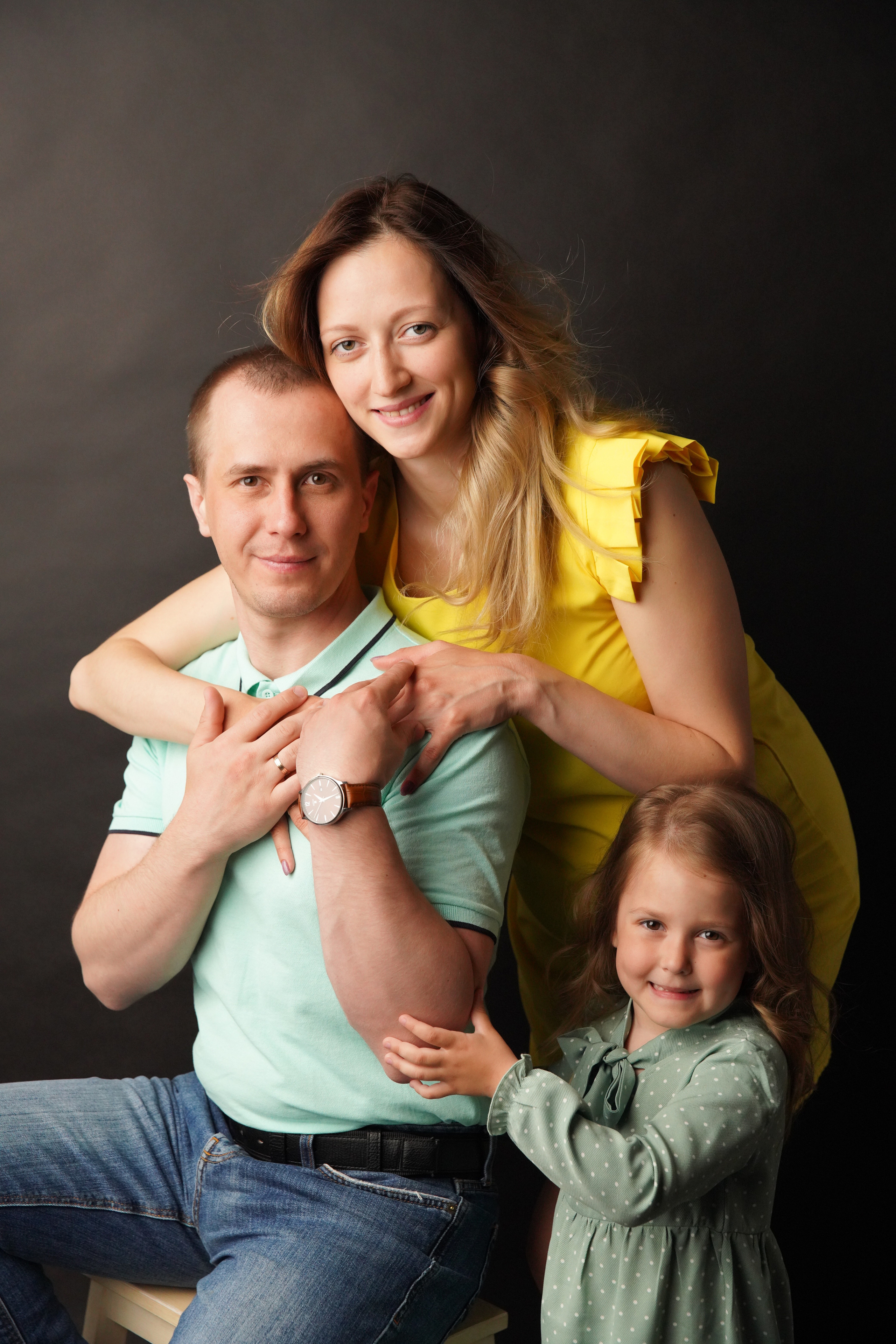 Портретная фотосессия. Фотограф новорожденных. Семейный и детский фотограф в городе Сургуте