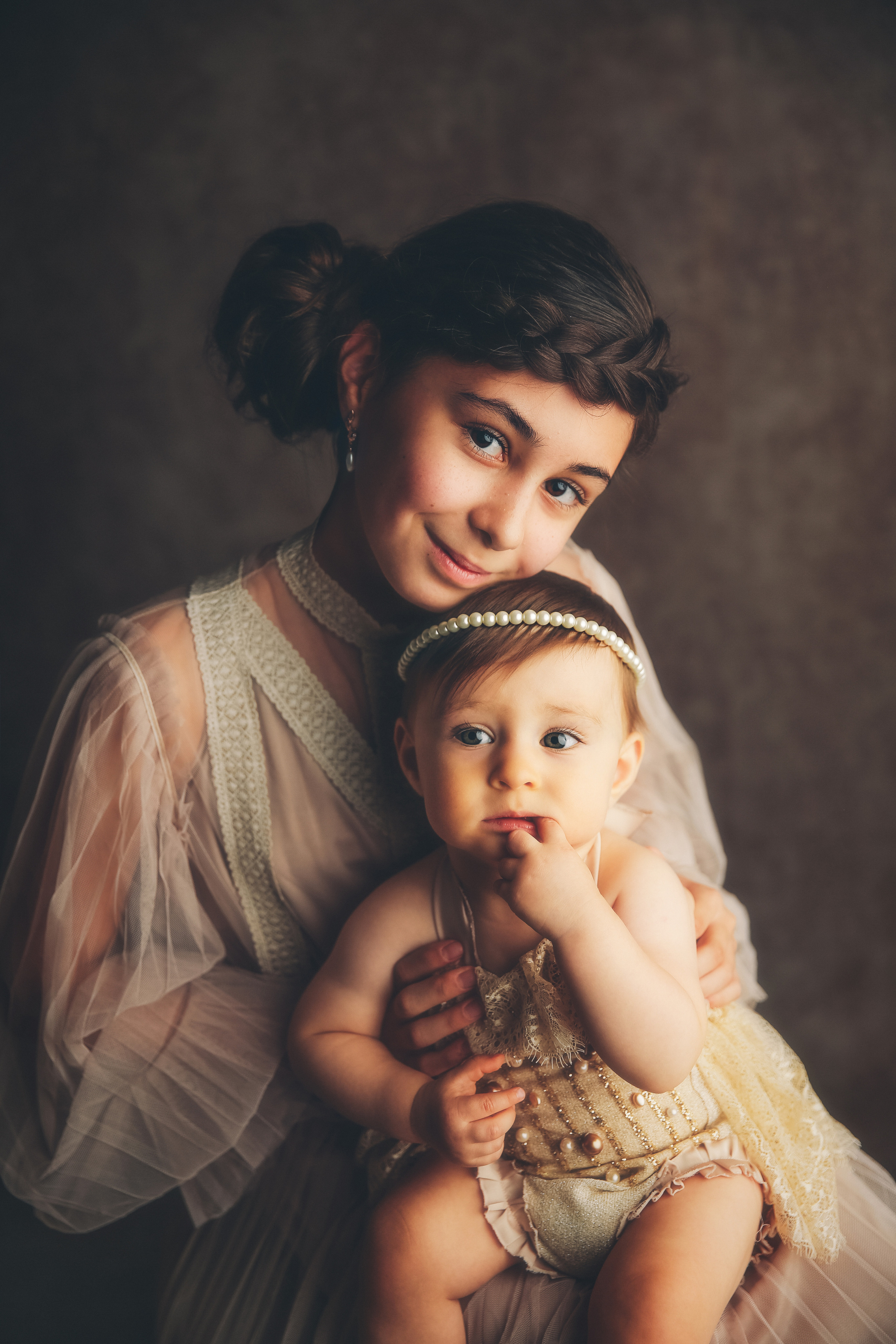 Эпоха Возрождения. Фотограф новорожденных. Семейный и детский фотограф в городе Сургуте