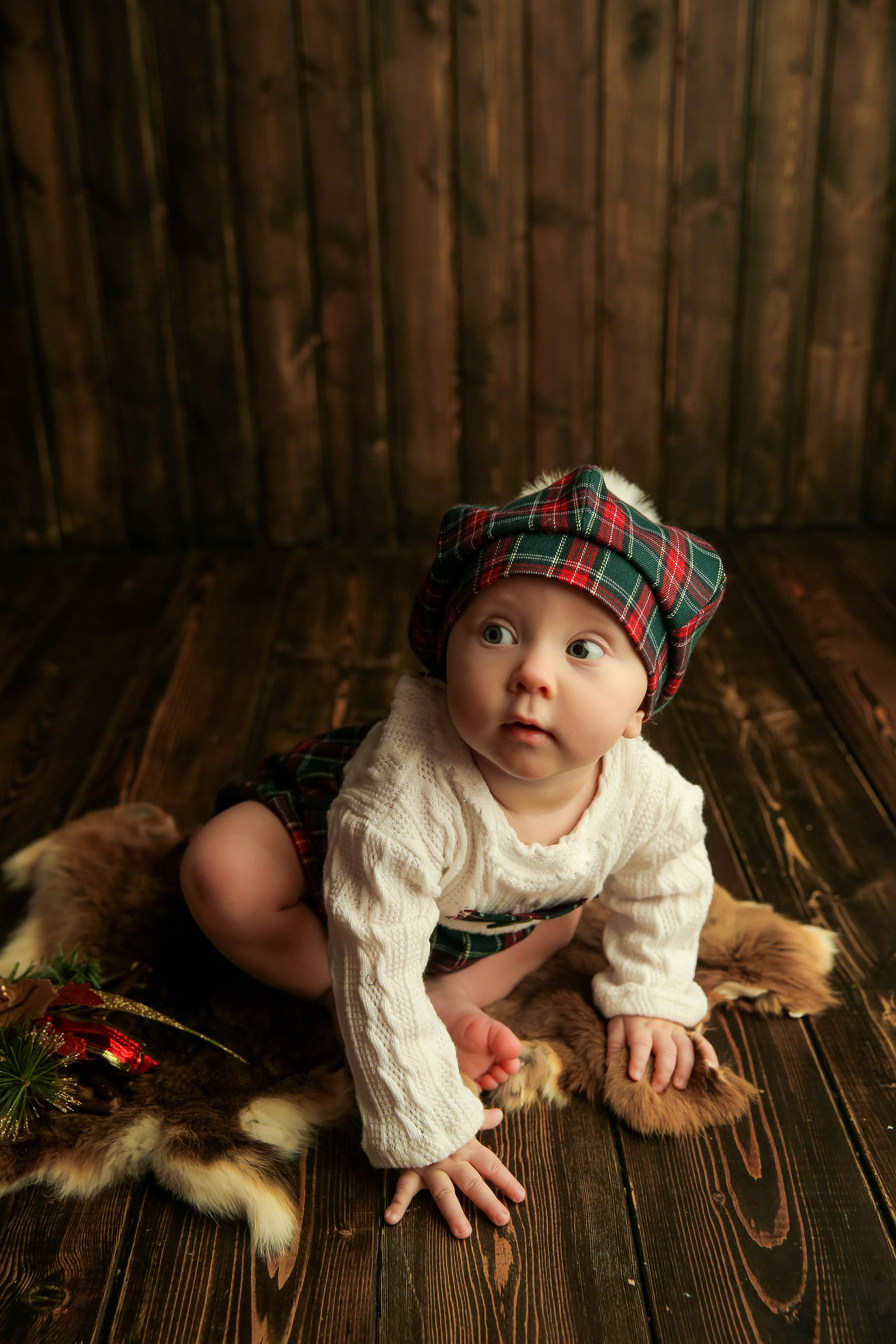 Новогодний альбом. Фотограф новорожденных. Семейный и детский фотограф в городе Сургуте