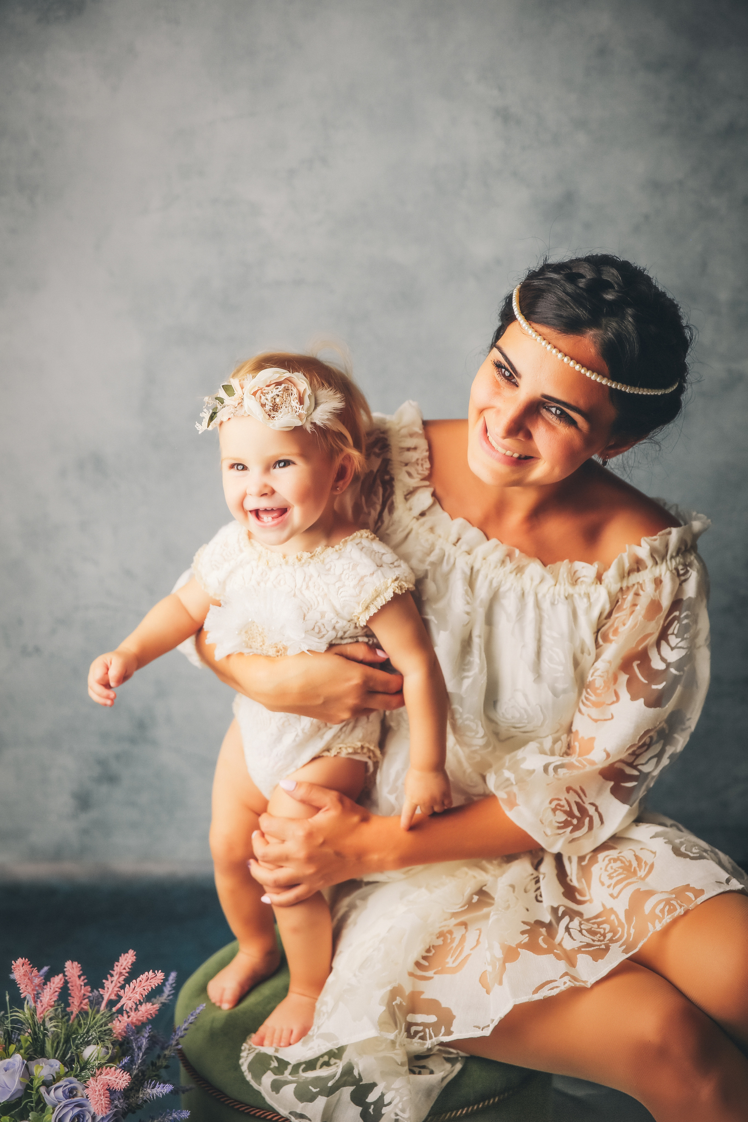 Эпоха Возрождения. Фотограф новорожденных. Семейный и детский фотограф в городе Сургуте