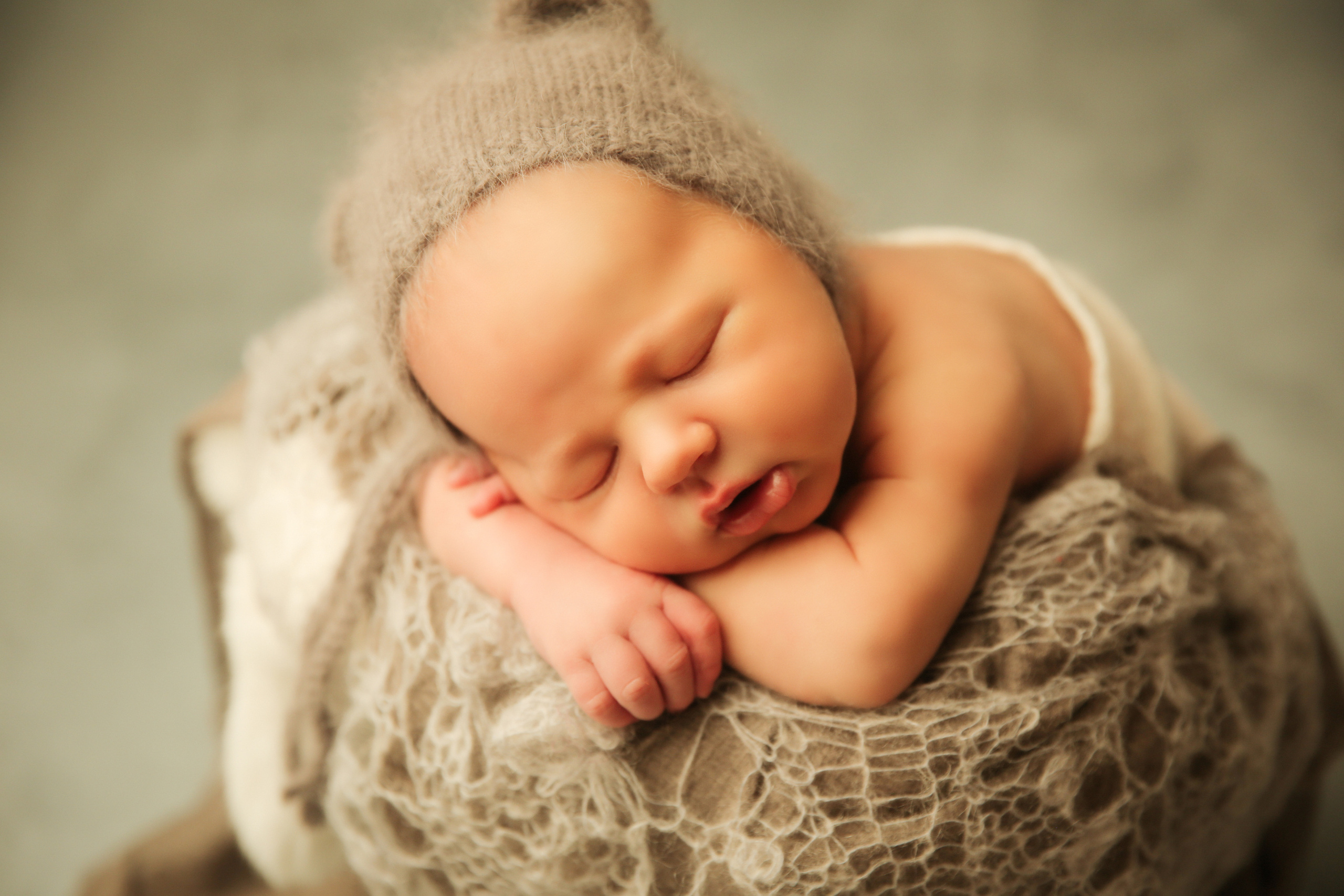 Мальчики. Фотограф новорожденных. Семейный и детский фотограф в городе Сургуте