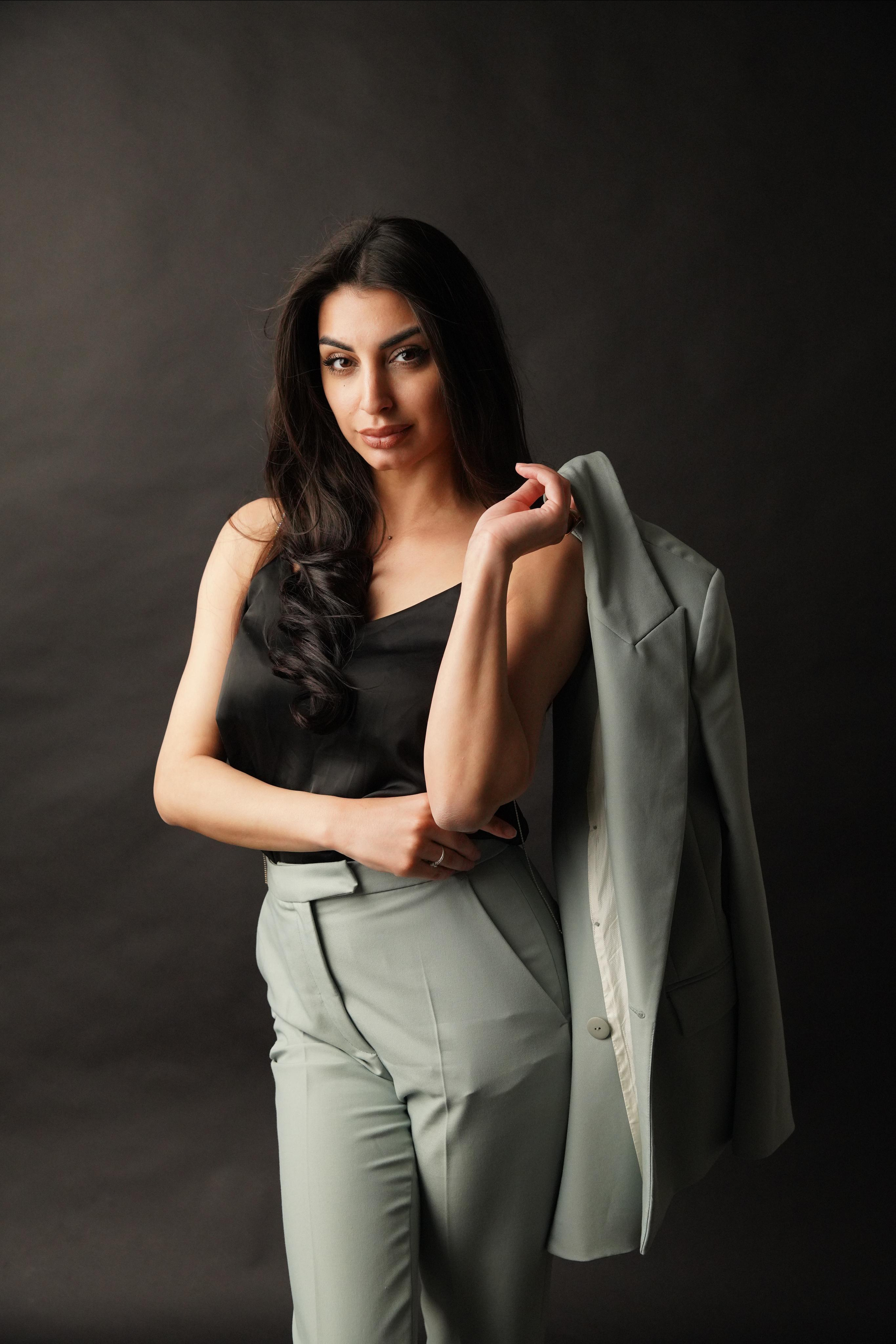 Женский портрет. Фотограф новорожденных. Семейный и детский фотограф в городе Сургуте