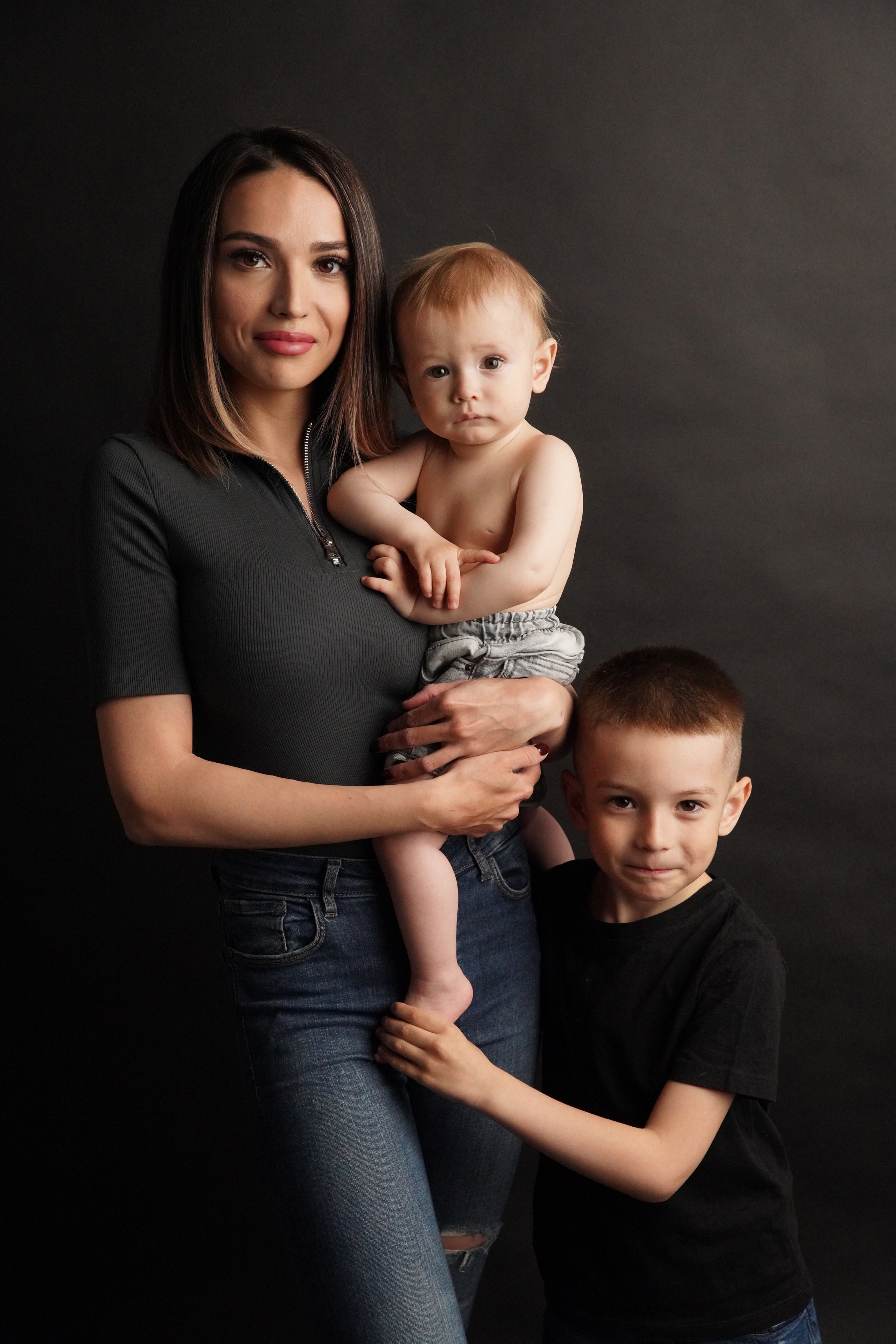 Портретная фотосессия. Фотограф новорожденных. Семейный и детский фотограф в городе Сургуте