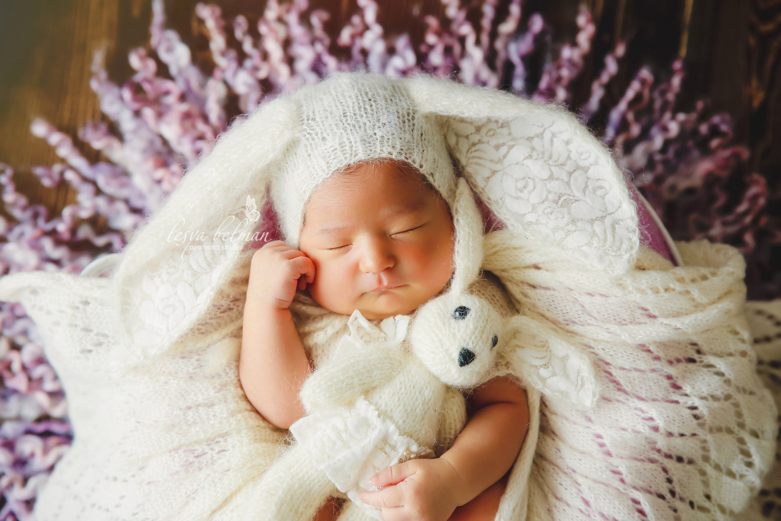 Newborm начало. Фотограф новорожденных. Семейный и детский фотограф в городе Сургуте