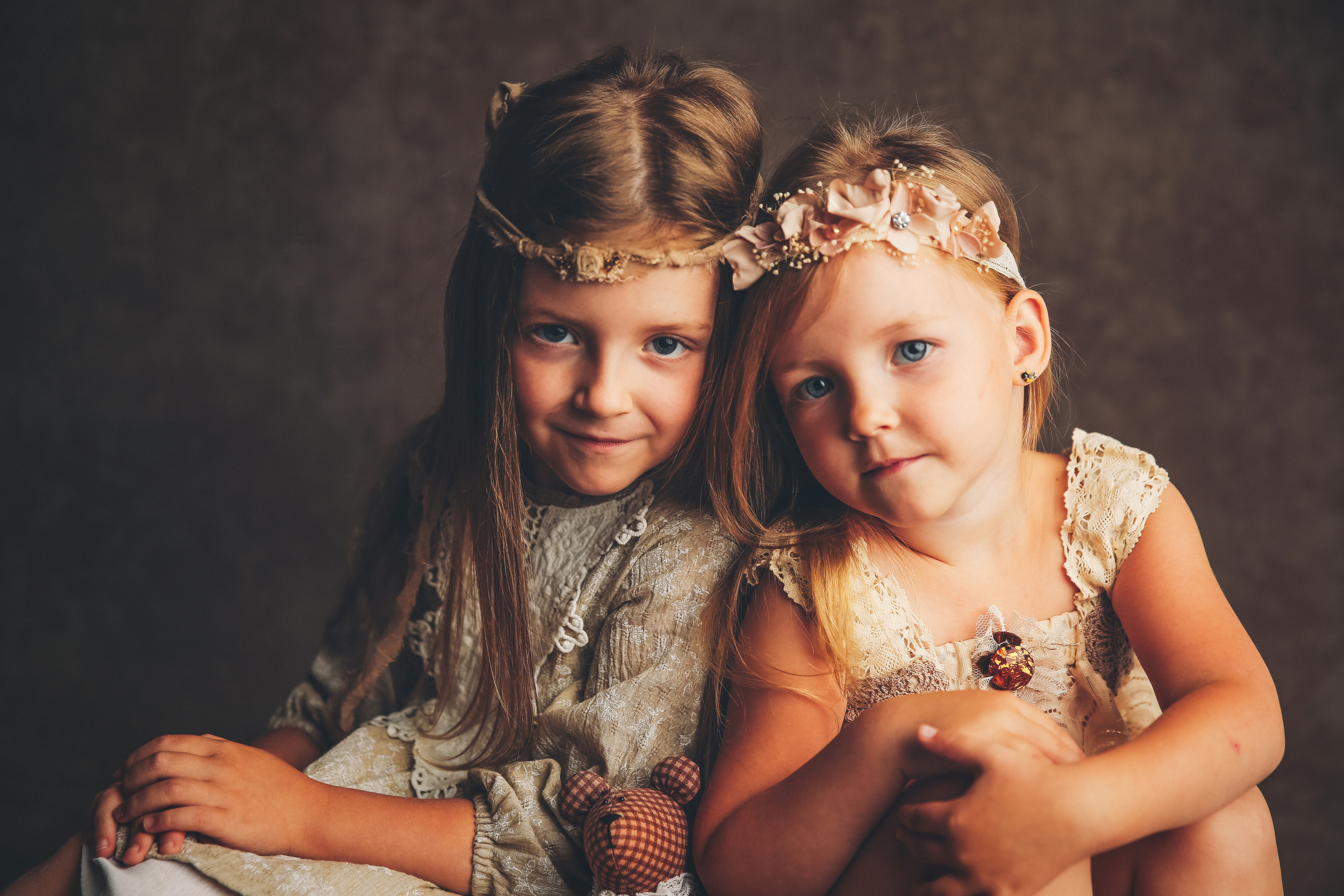 Эпоха Возрождения. Фотограф новорожденных. Семейный и детский фотограф в городе Сургуте