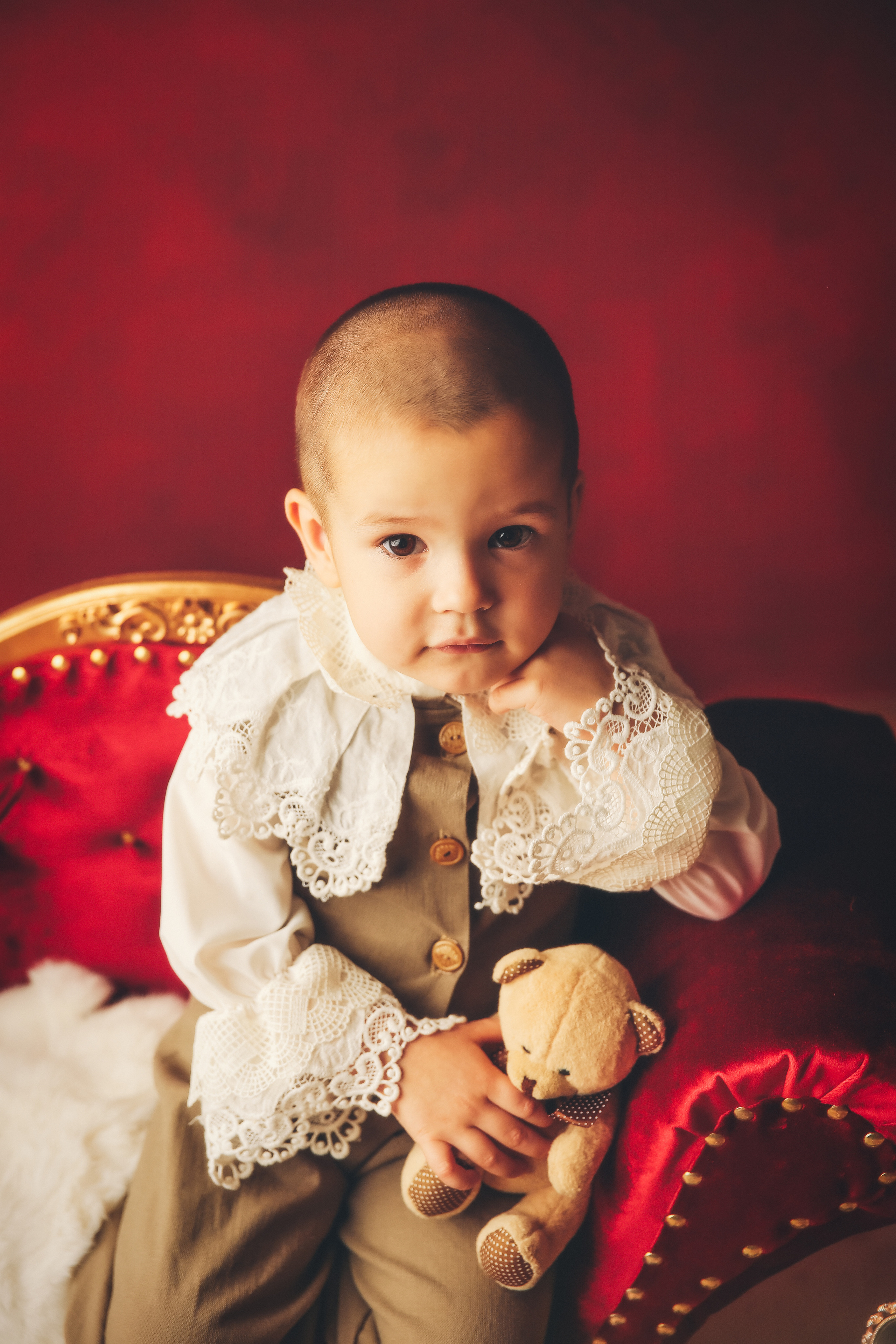 Эпоха Возрождения. Фотограф новорожденных. Семейный и детский фотограф в городе Сургуте