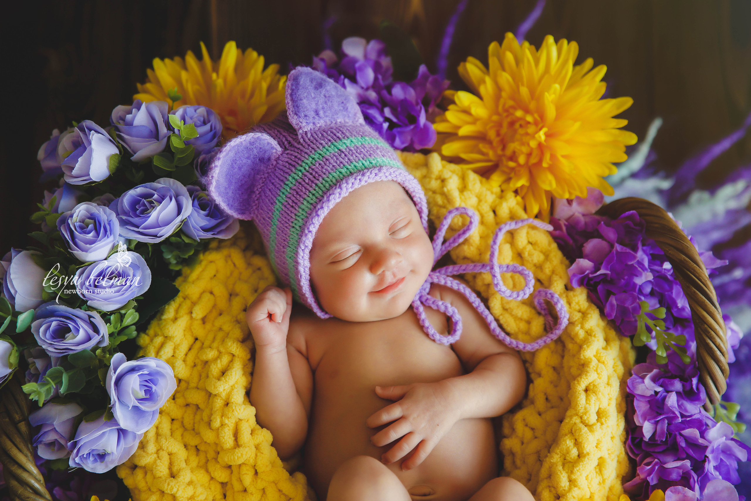 Newborm начало. Фотограф новорожденных. Семейный и детский фотограф в городе Сургуте