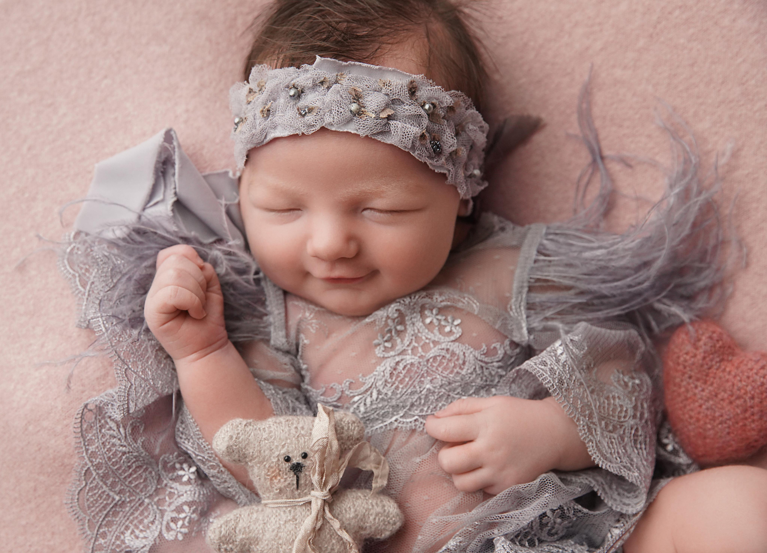 Девочки. Фотограф новорожденных. Семейный и детский фотограф в городе Сургуте