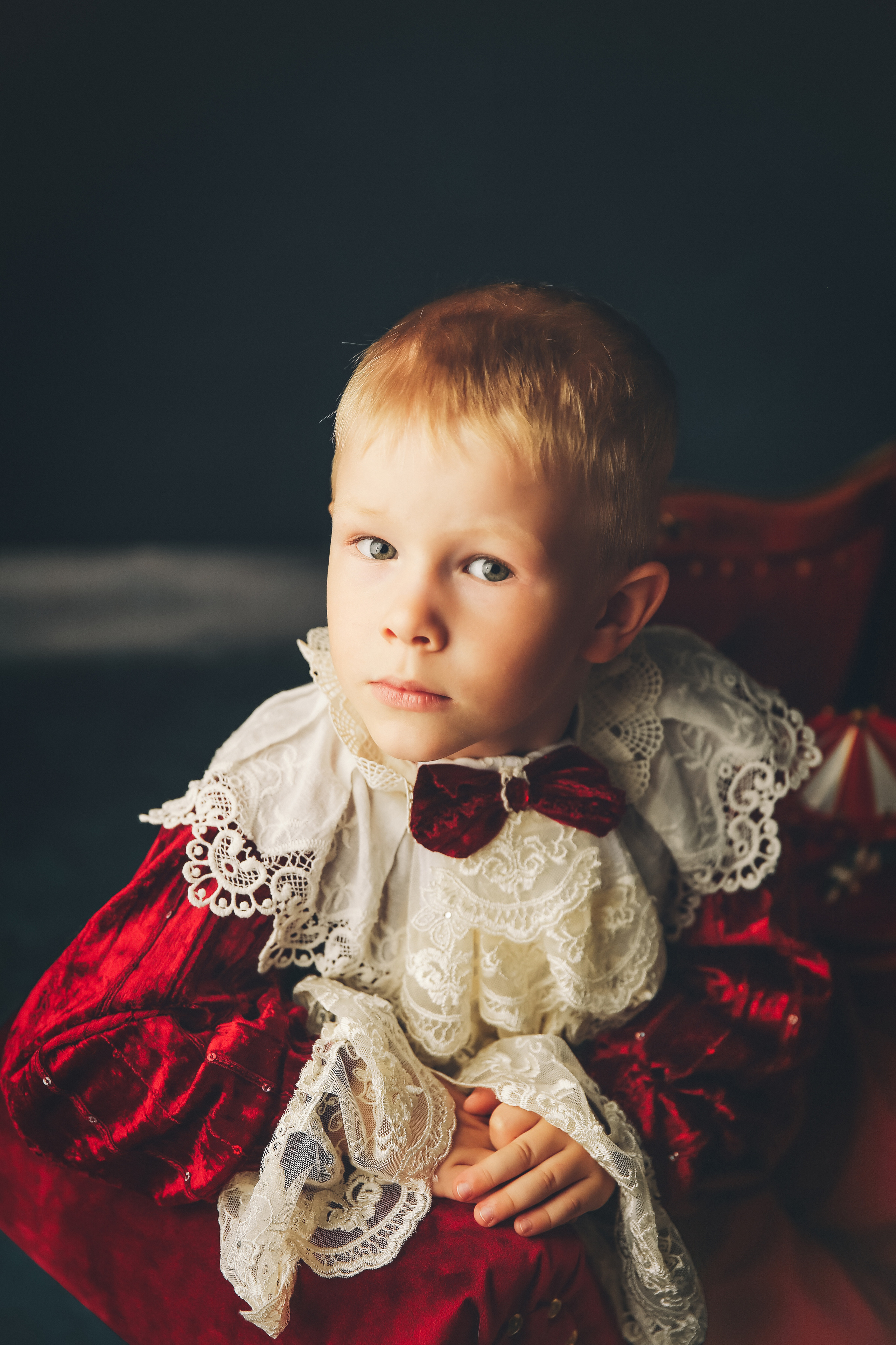 Эпоха Возрождения. Фотограф новорожденных. Семейный и детский фотограф в городе Сургуте