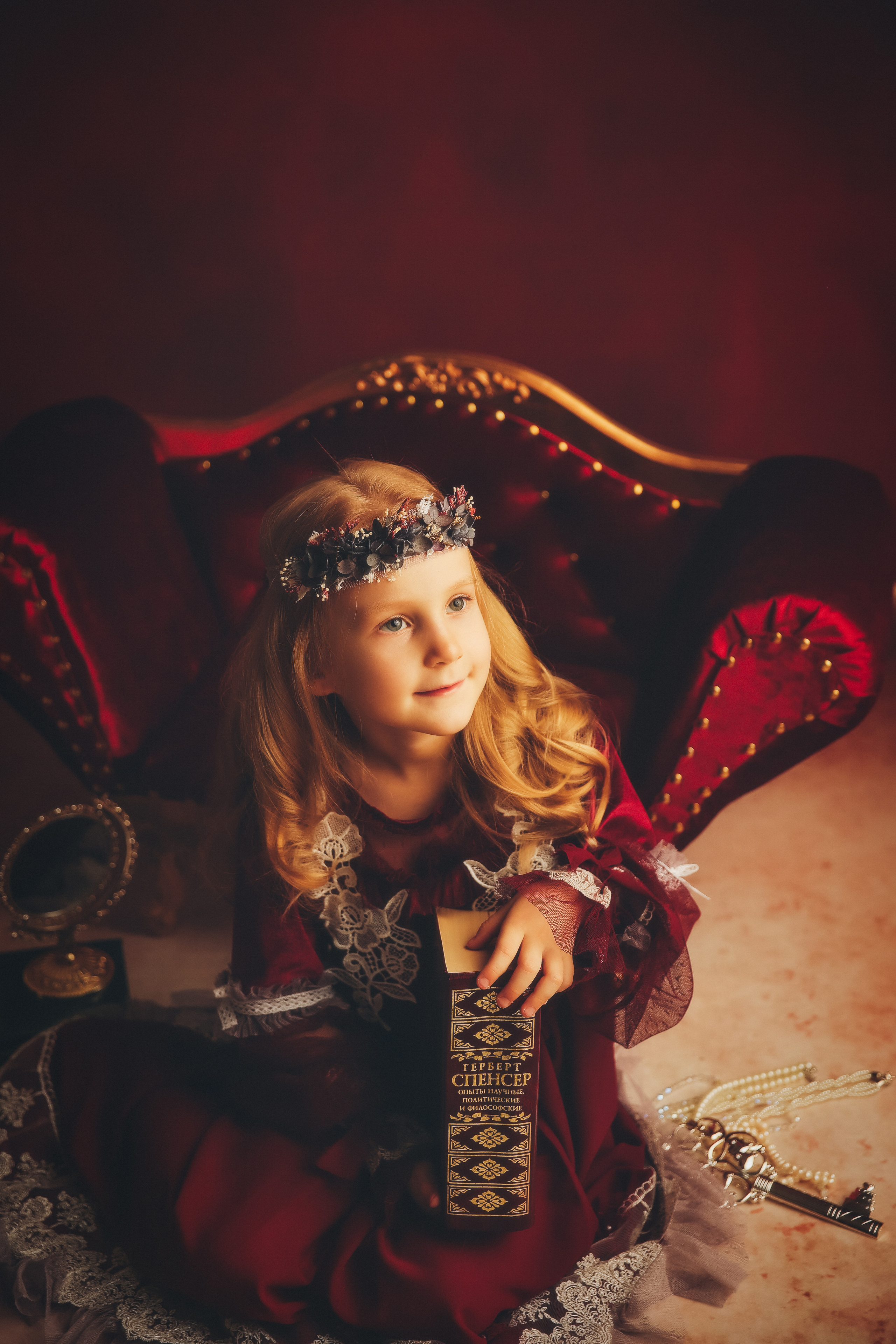 Эпоха Возрождения. Фотограф новорожденных. Семейный и детский фотограф в городе Сургуте