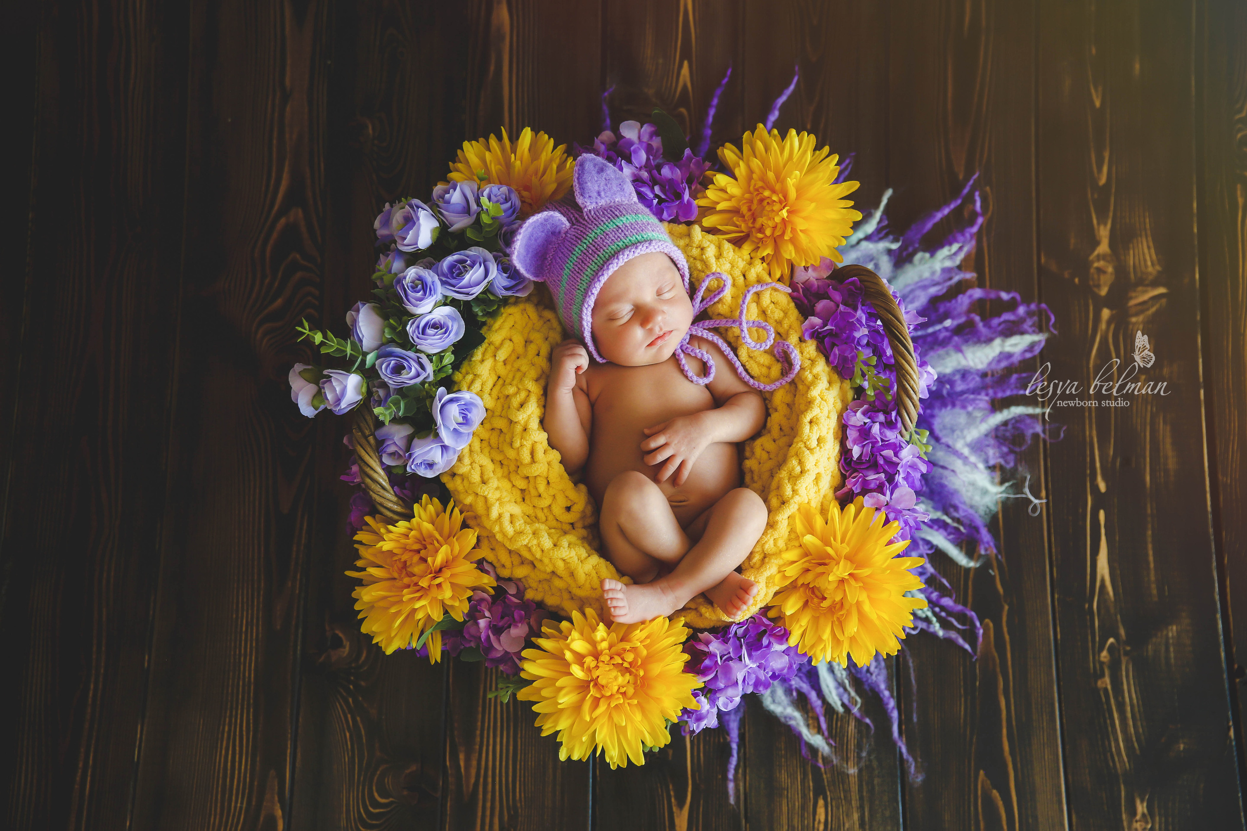 Newborm начало. Фотограф новорожденных. Семейный и детский фотограф в городе Сургуте