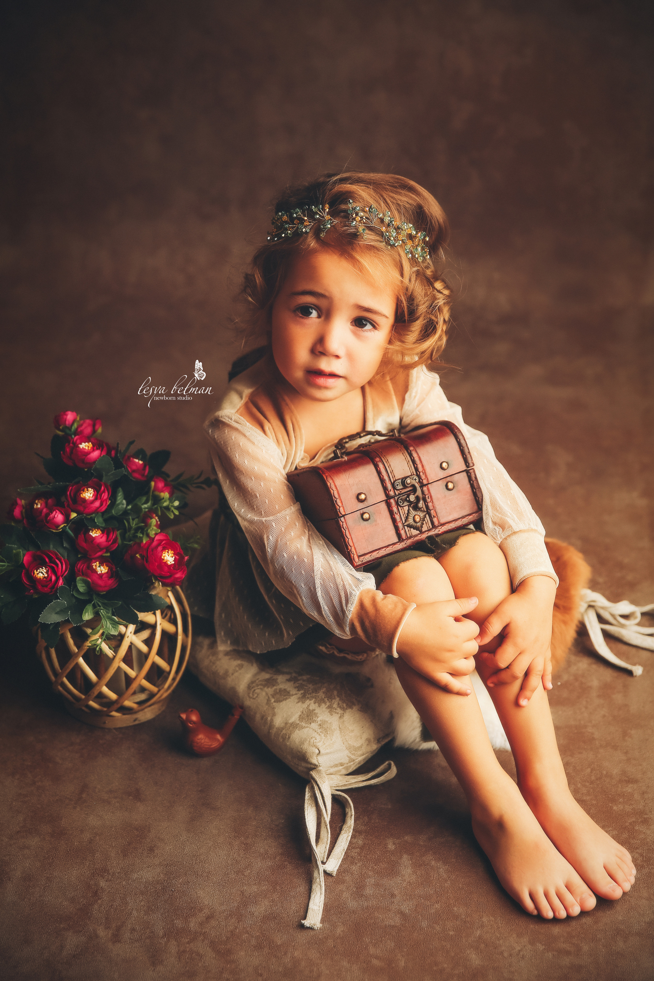 Эпоха Возрождения. Фотограф новорожденных. Семейный и детский фотограф в городе Сургуте