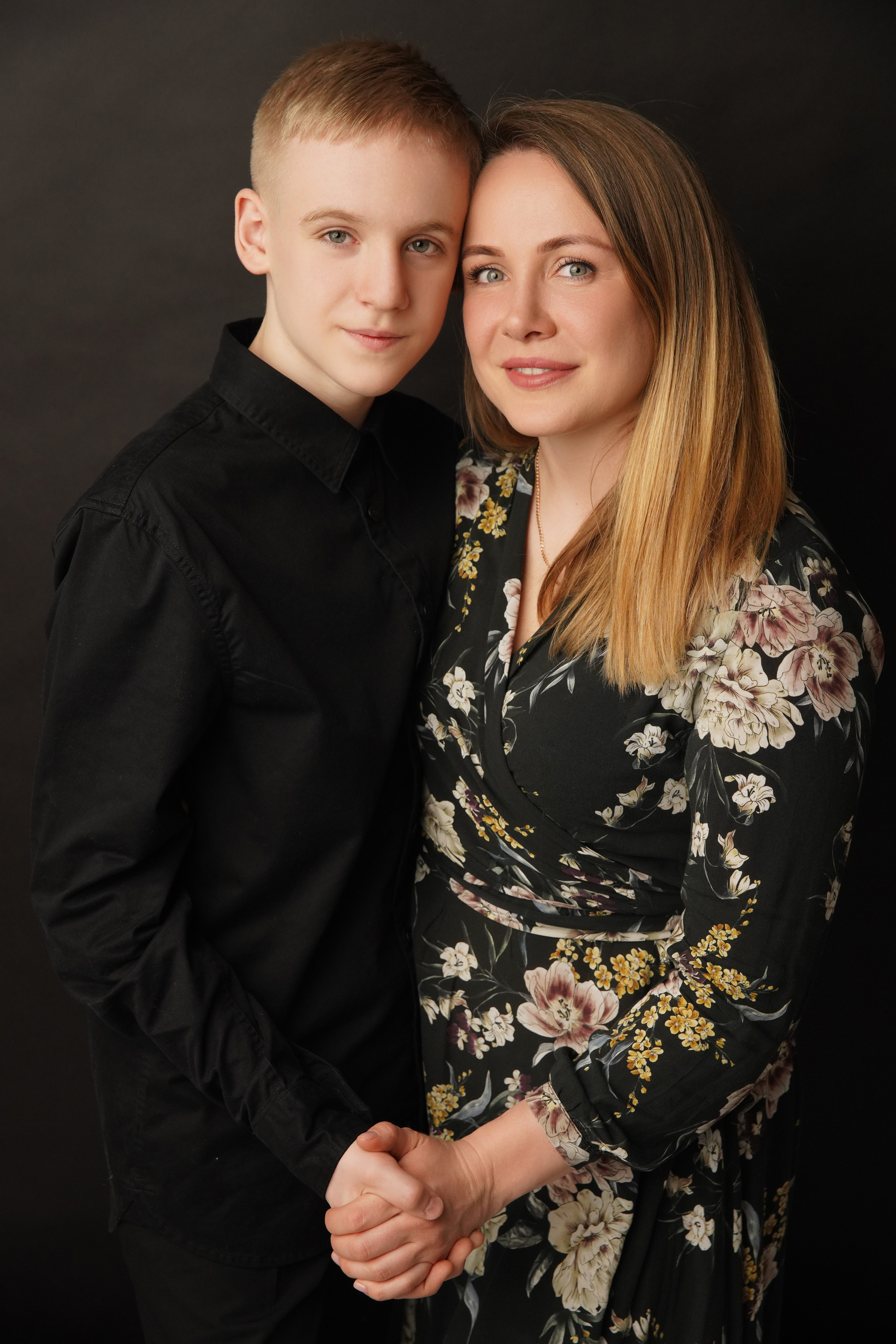 Портретная фотосессия. Фотограф новорожденных. Семейный и детский фотограф в городе Сургуте