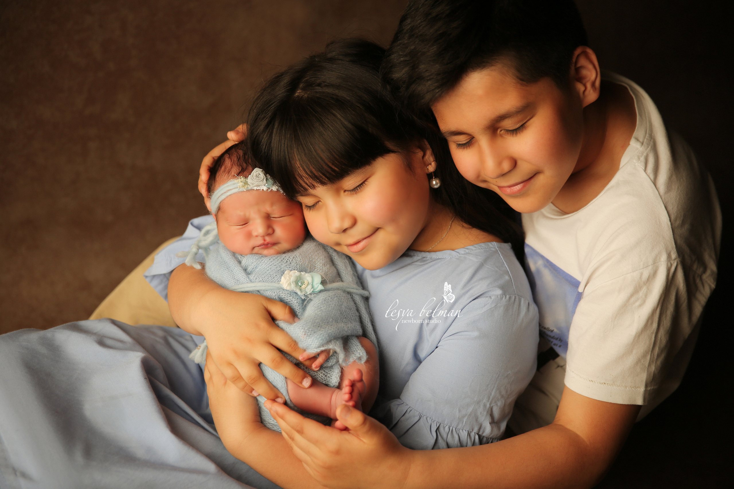 Newborm начало. Фотограф новорожденных. Семейный и детский фотограф в городе Сургуте