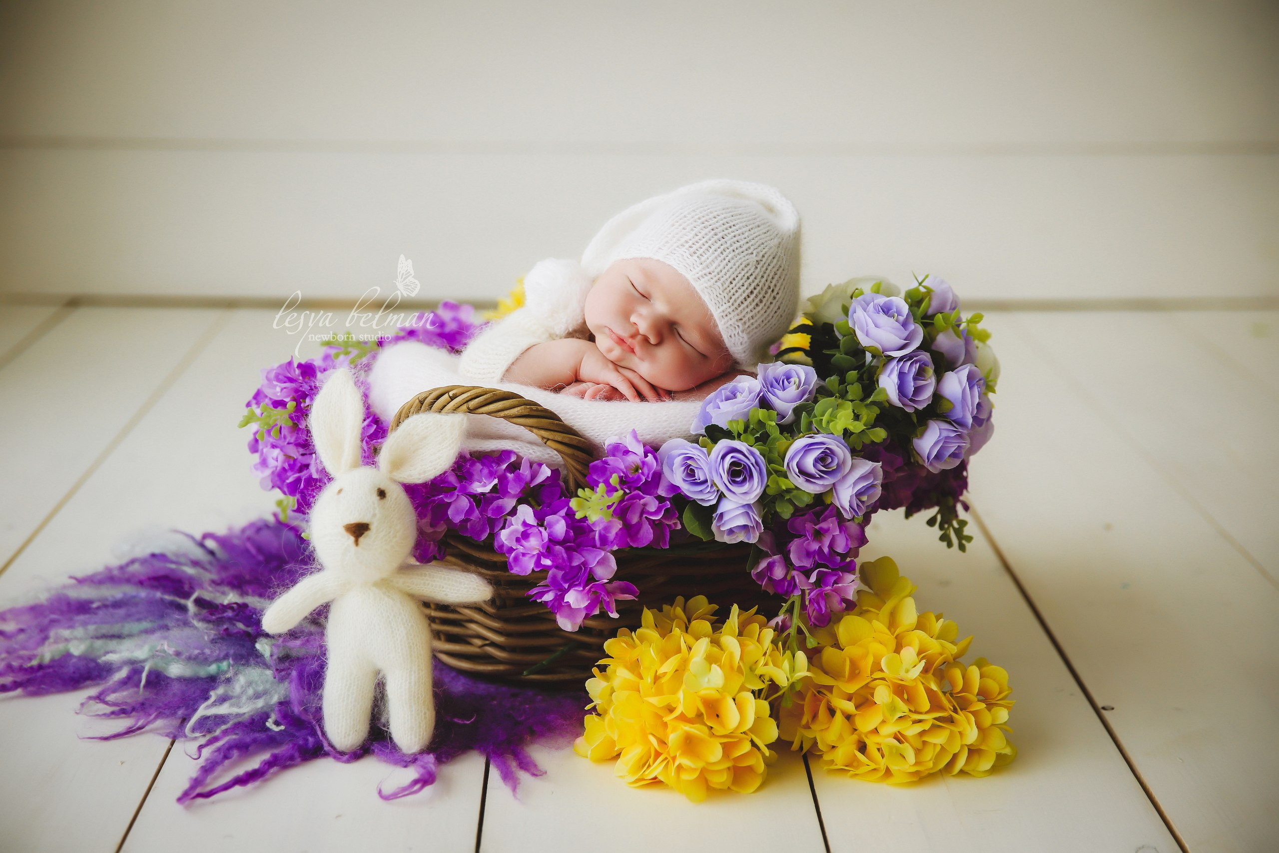 Newborm начало. Фотограф новорожденных. Семейный и детский фотограф в городе Сургуте