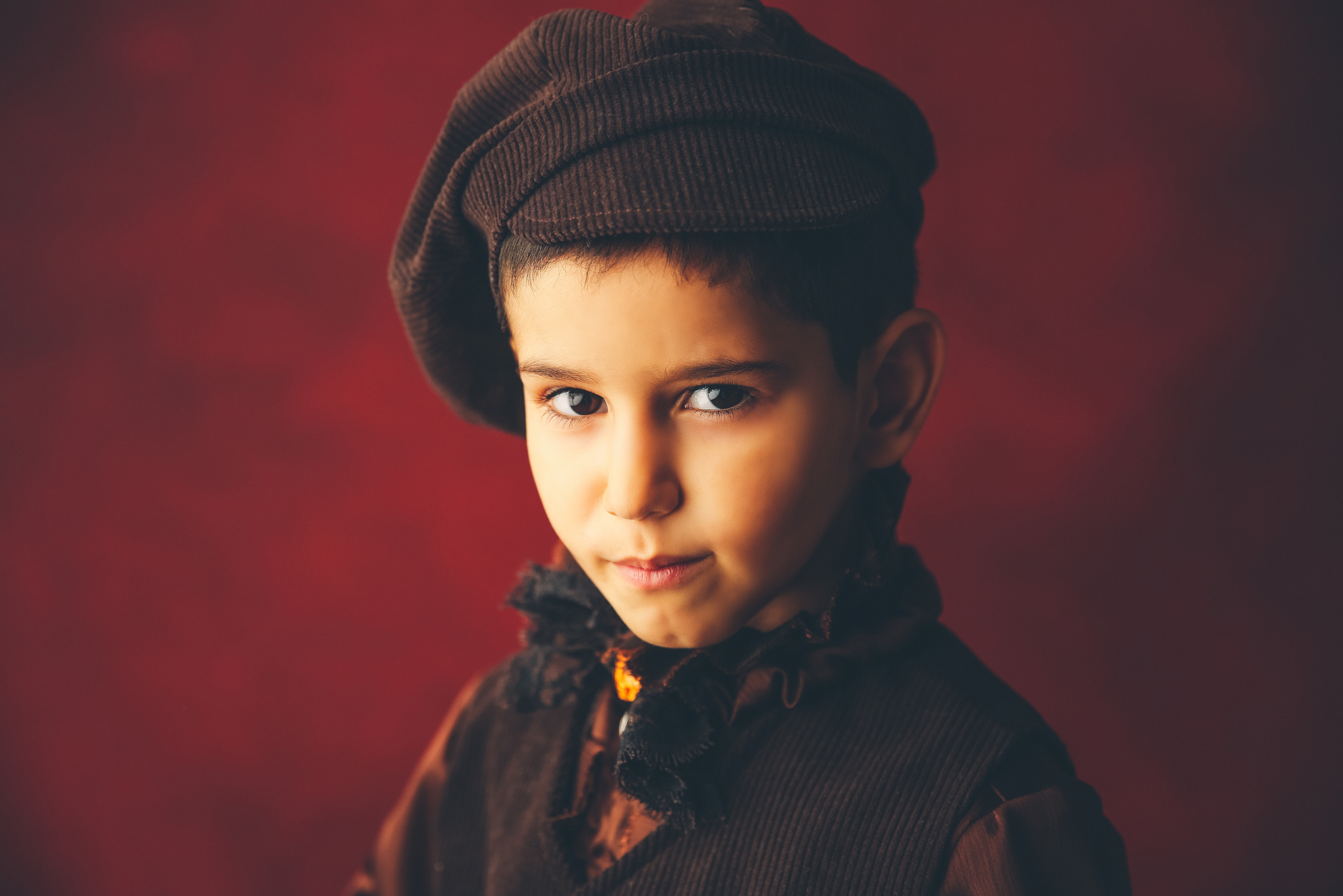 Эпоха Возрождения. Фотограф новорожденных. Семейный и детский фотограф в городе Сургуте