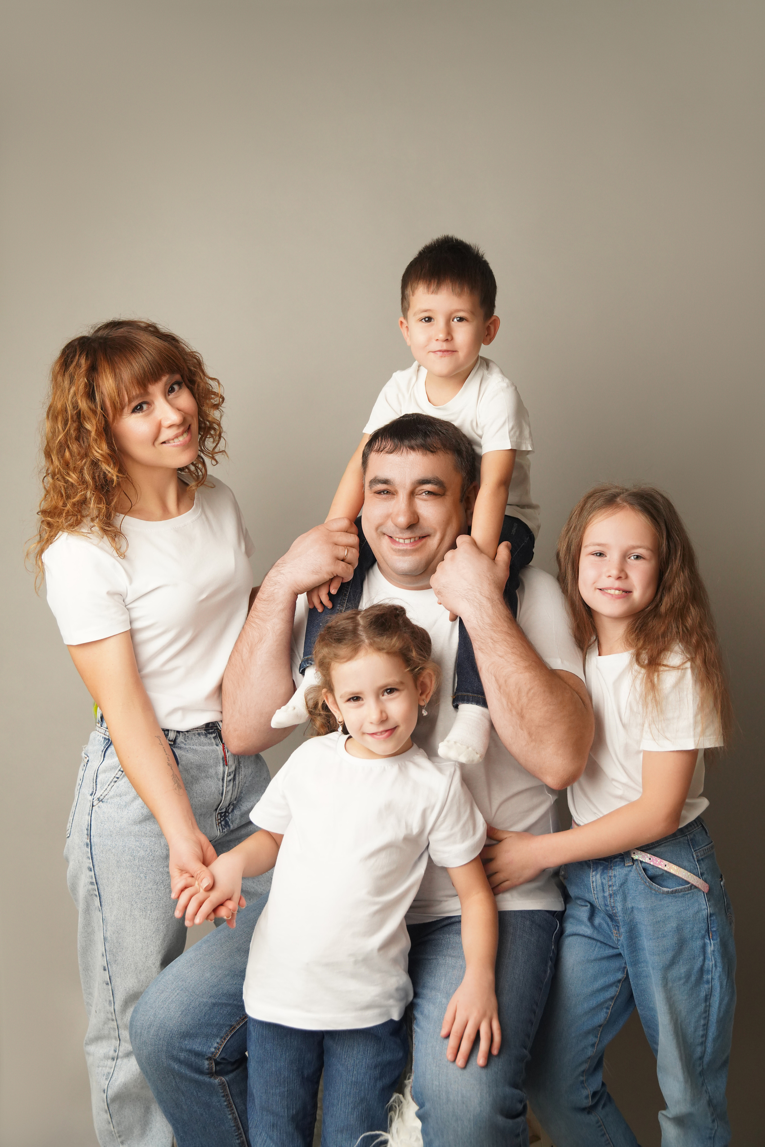 Портретная фотосессия. Фотограф новорожденных. Семейный и детский фотограф в городе Сургуте