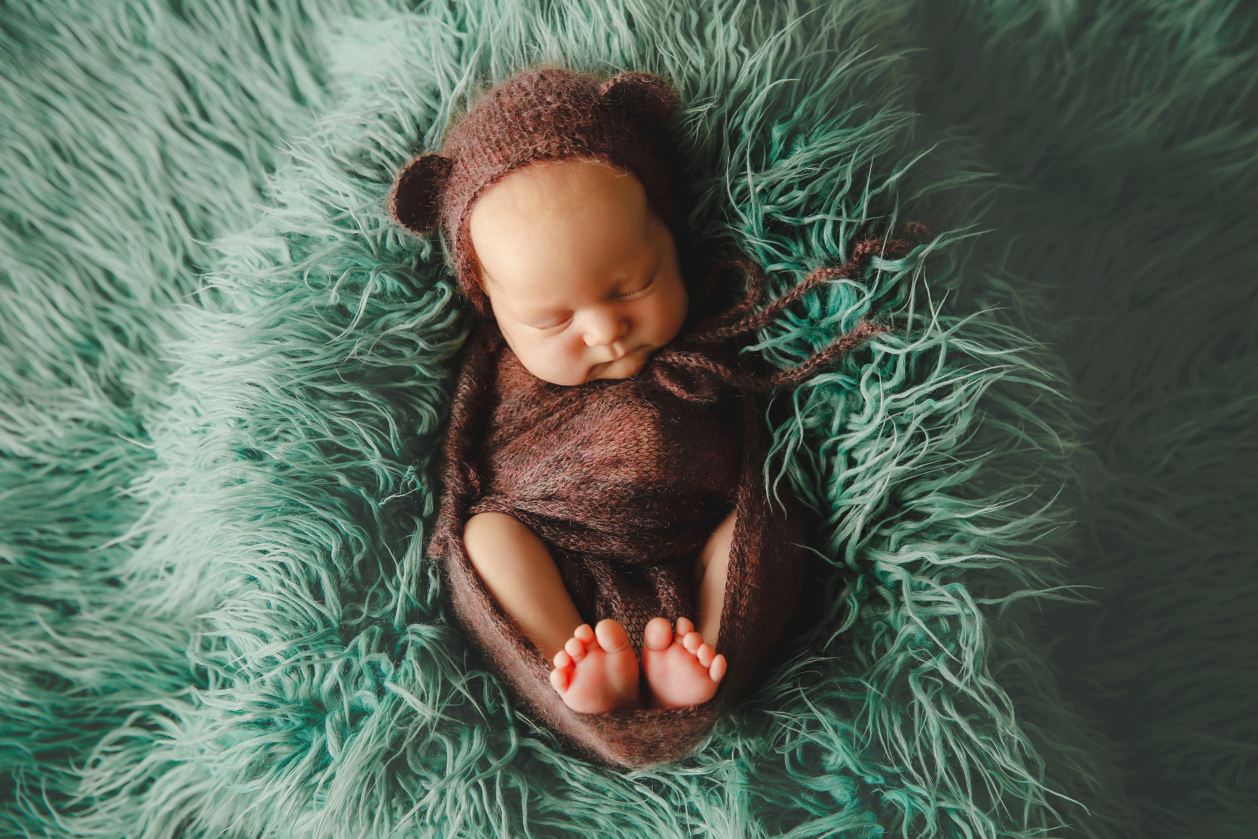 Newborm начало. Фотограф новорожденных. Семейный и детский фотограф в городе Сургуте