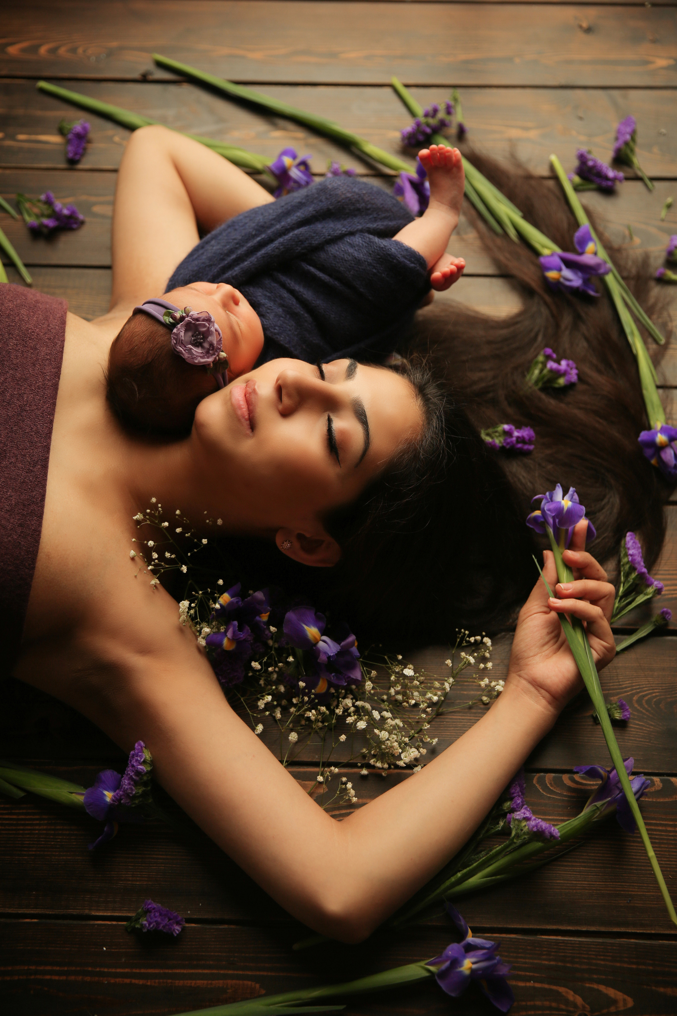 Мама и Малыш. Фотограф новорожденных. Семейный и детский фотограф в городе Сургуте